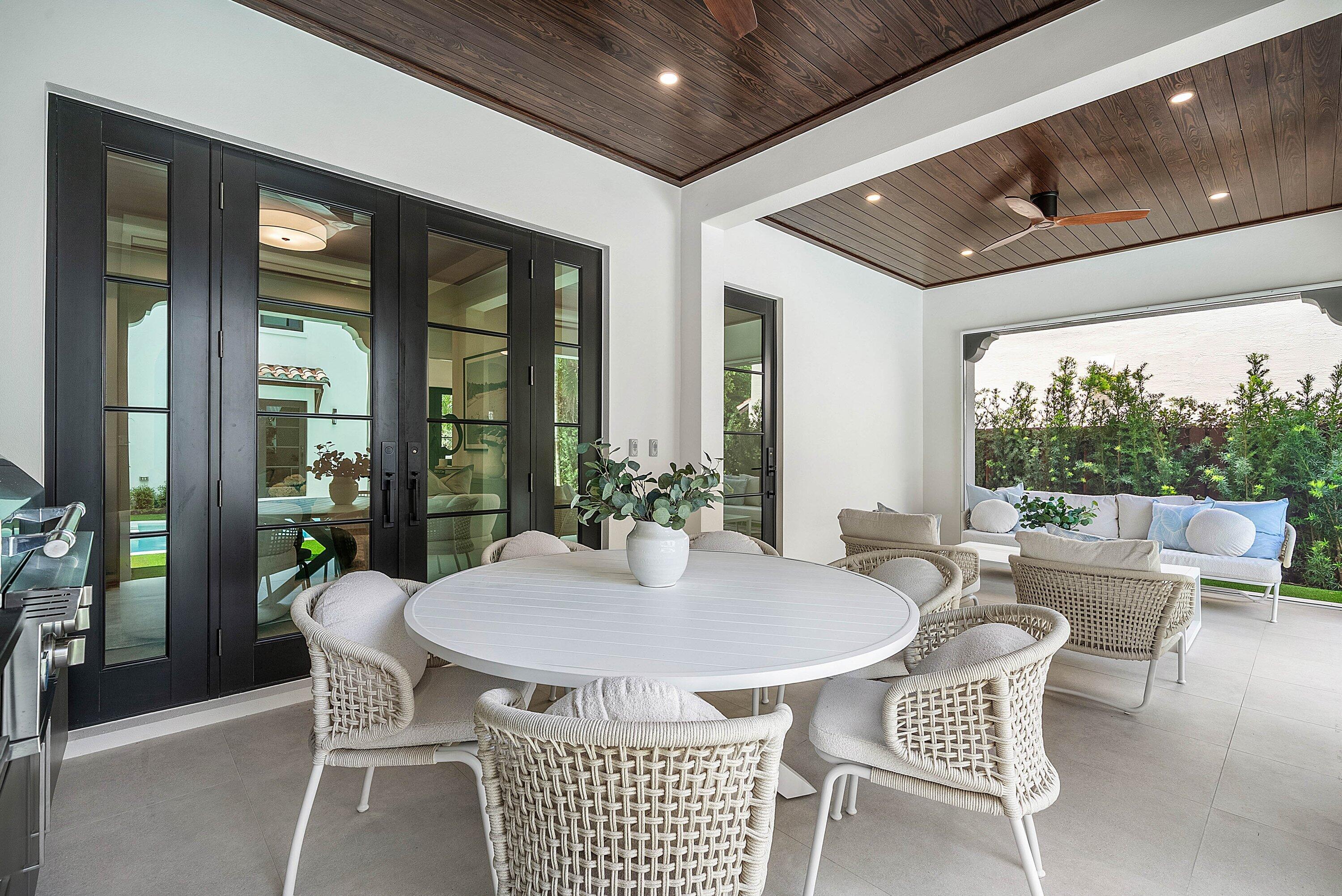 230 Pershing, West Palm Beach FL 33401
