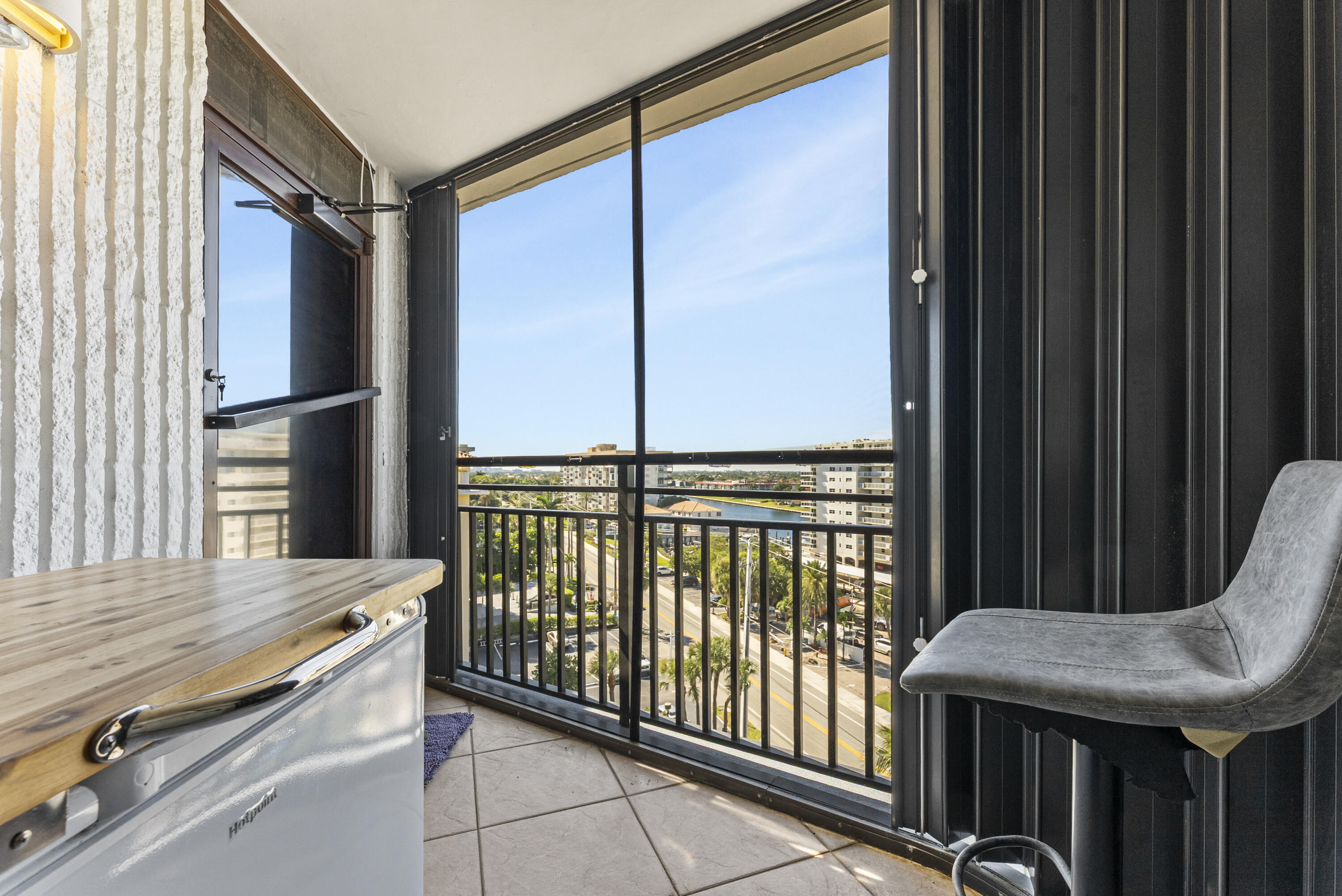 1167 Hillsboro Mile #709, Hillsboro Beach FL 33062