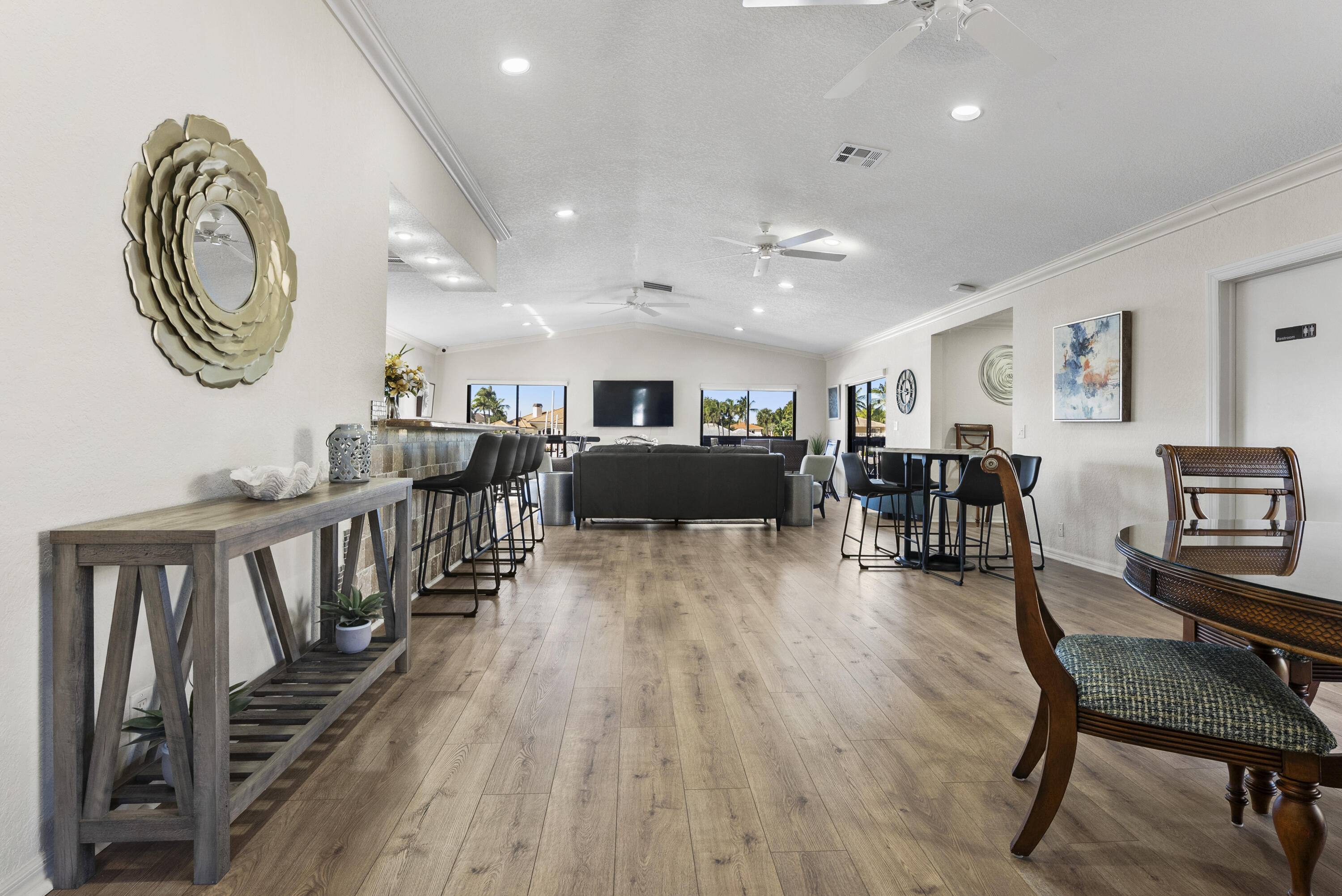1167 Hillsboro Mile #709, Hillsboro Beach FL 33062