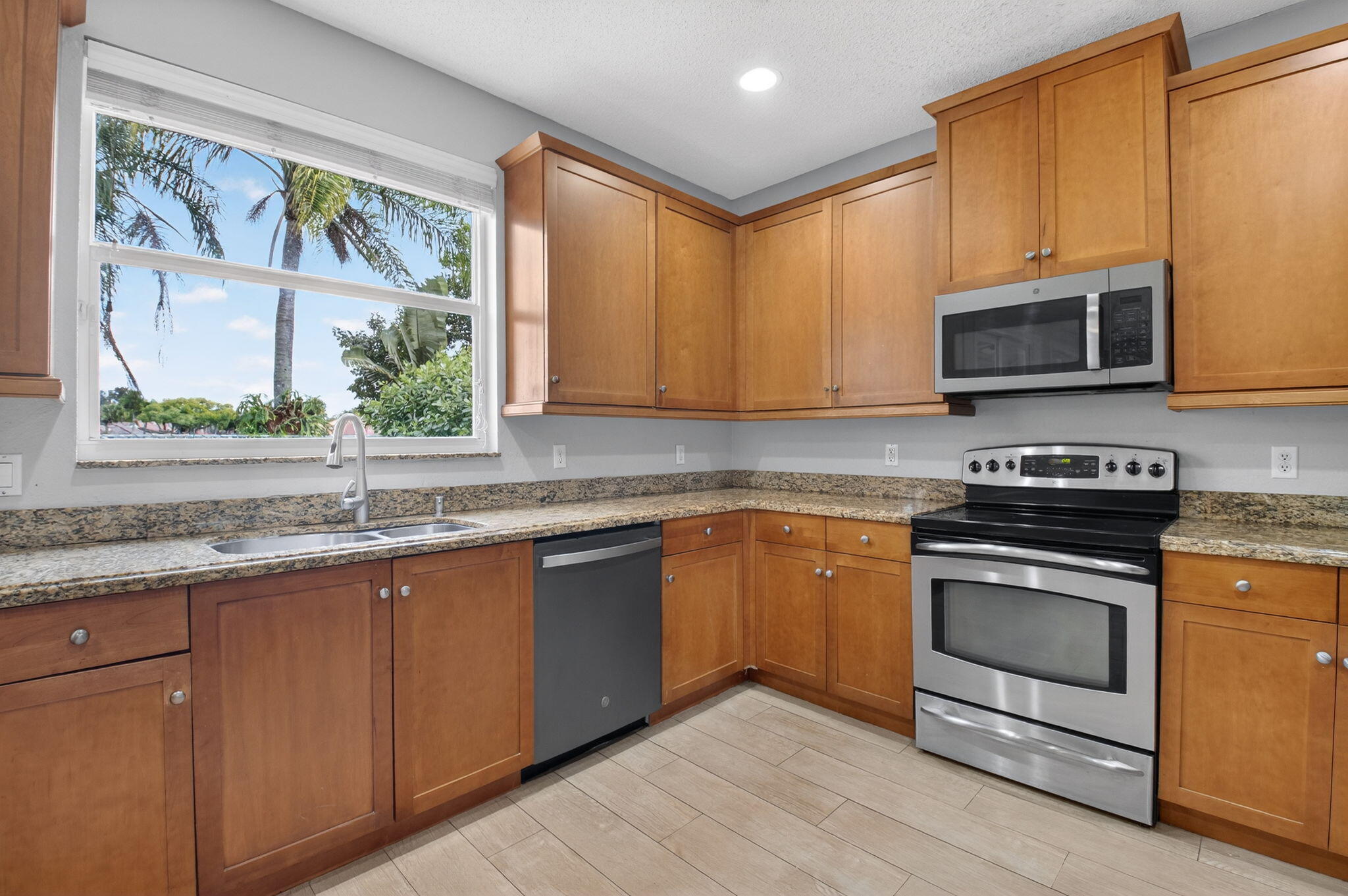 18196 Clear Brook Circle, Boca Raton FL 33498