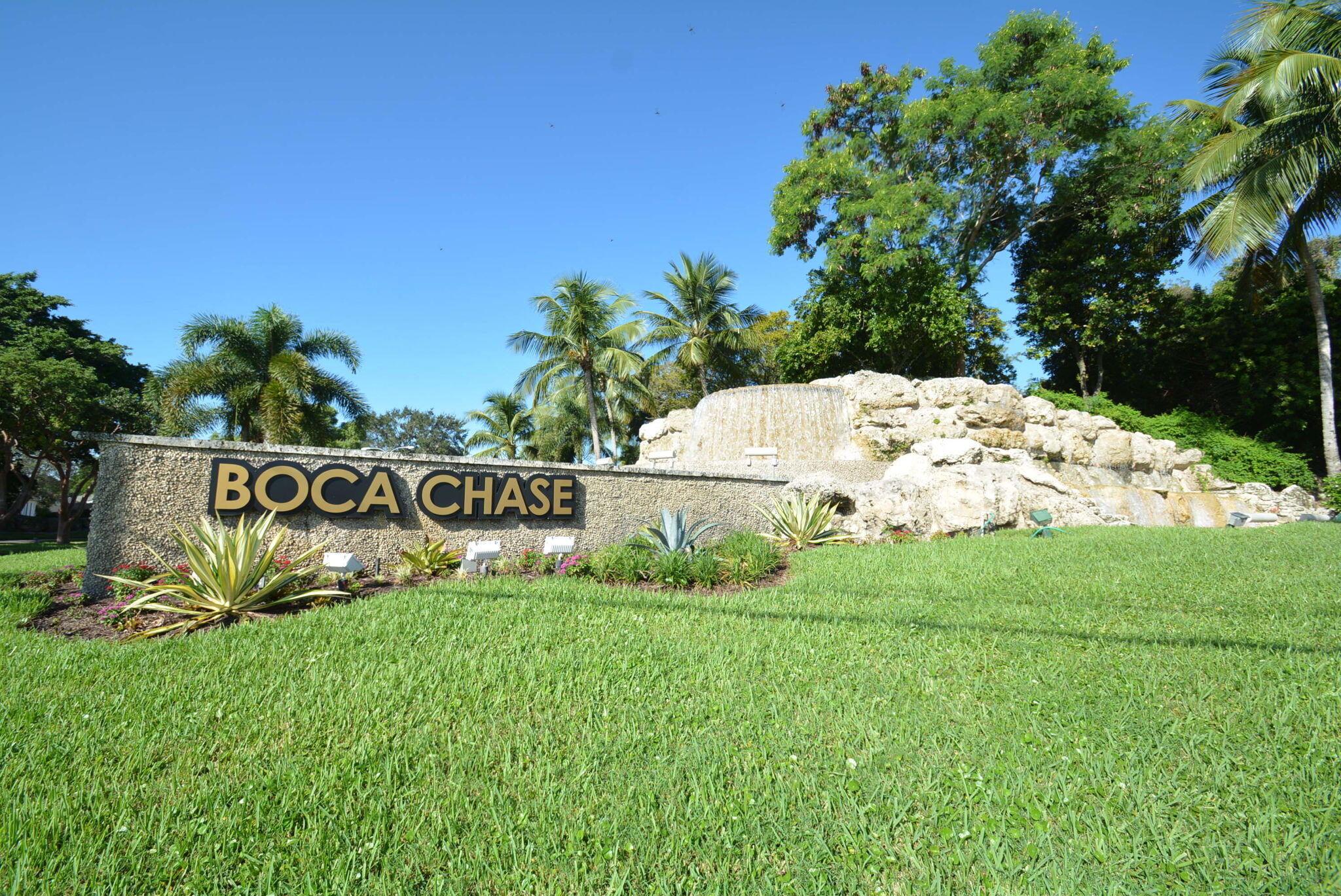 18196 Clear Brook Circle, Boca Raton FL 33498