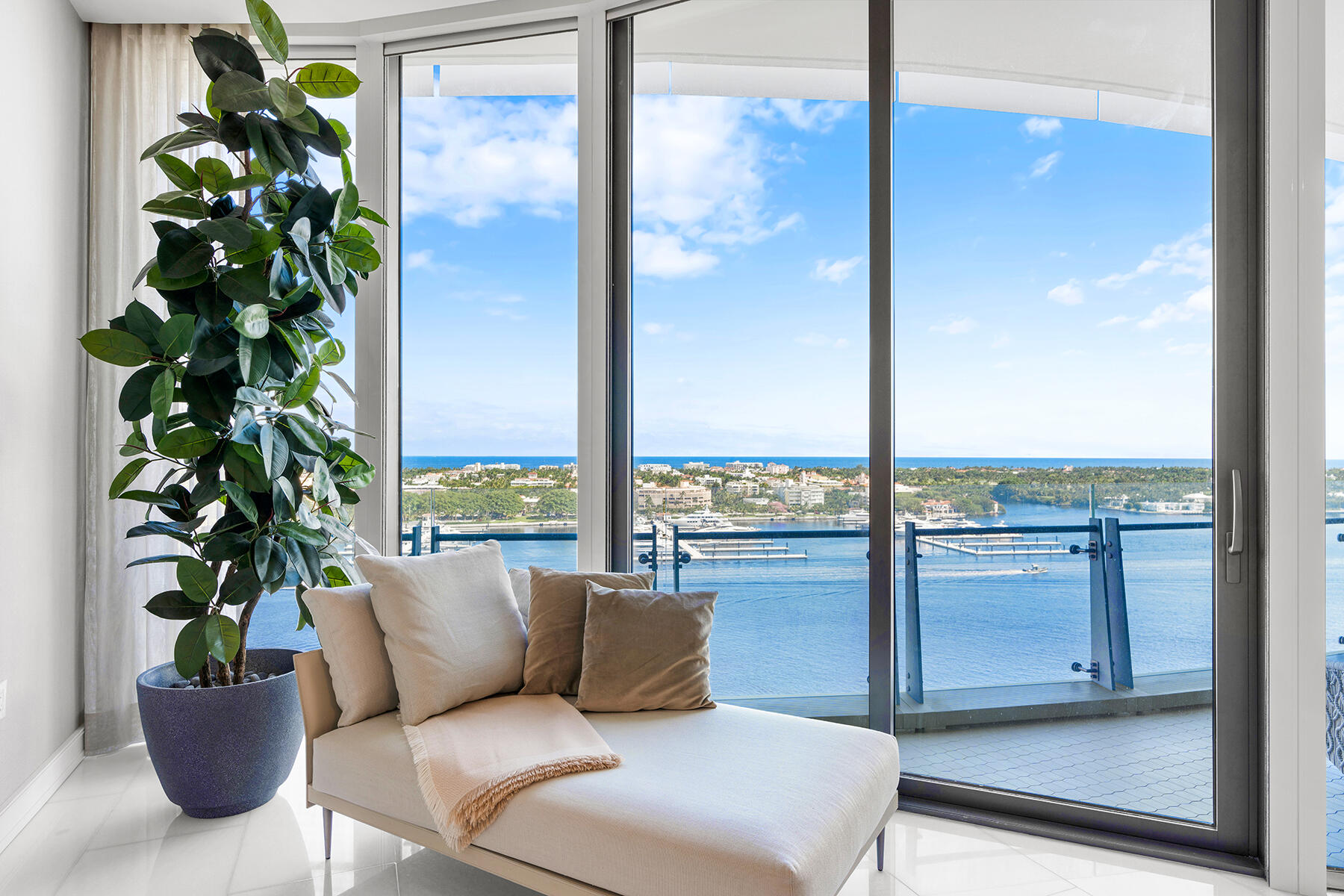 1100 S Flagler #1403, West Palm Beach FL 33401