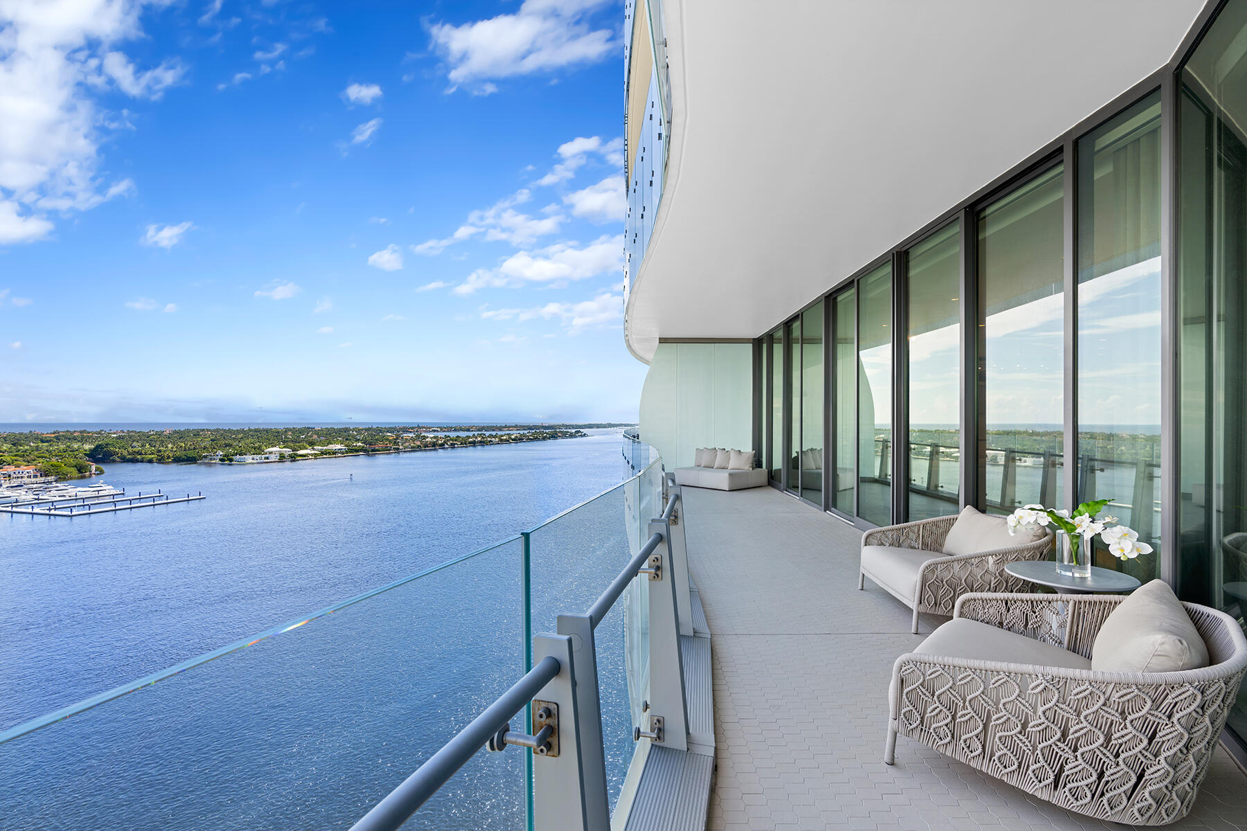 1100 S Flagler #1403, West Palm Beach FL 33401