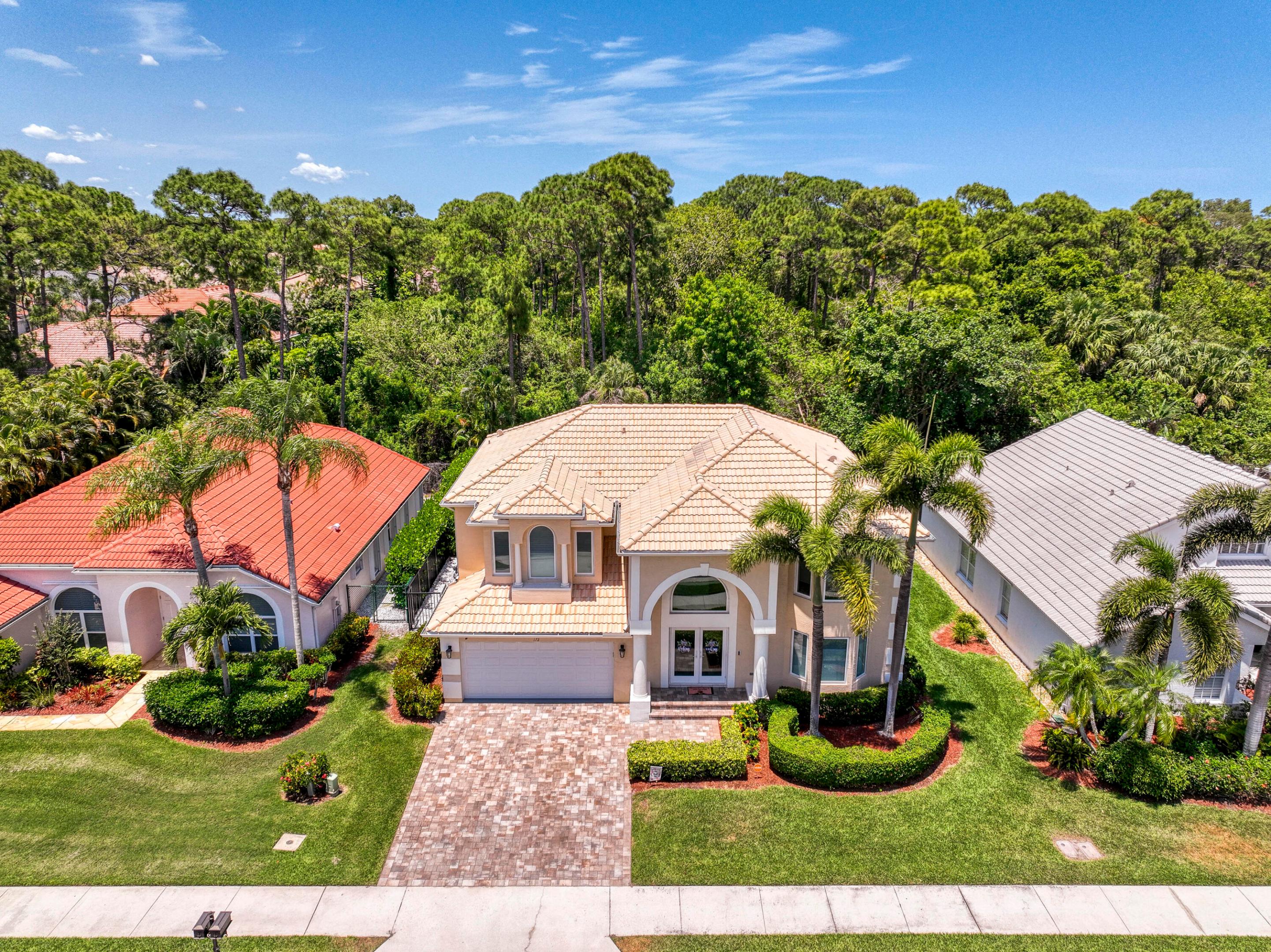 172 Bent Tree, Palm Beach Gardens FL 33418