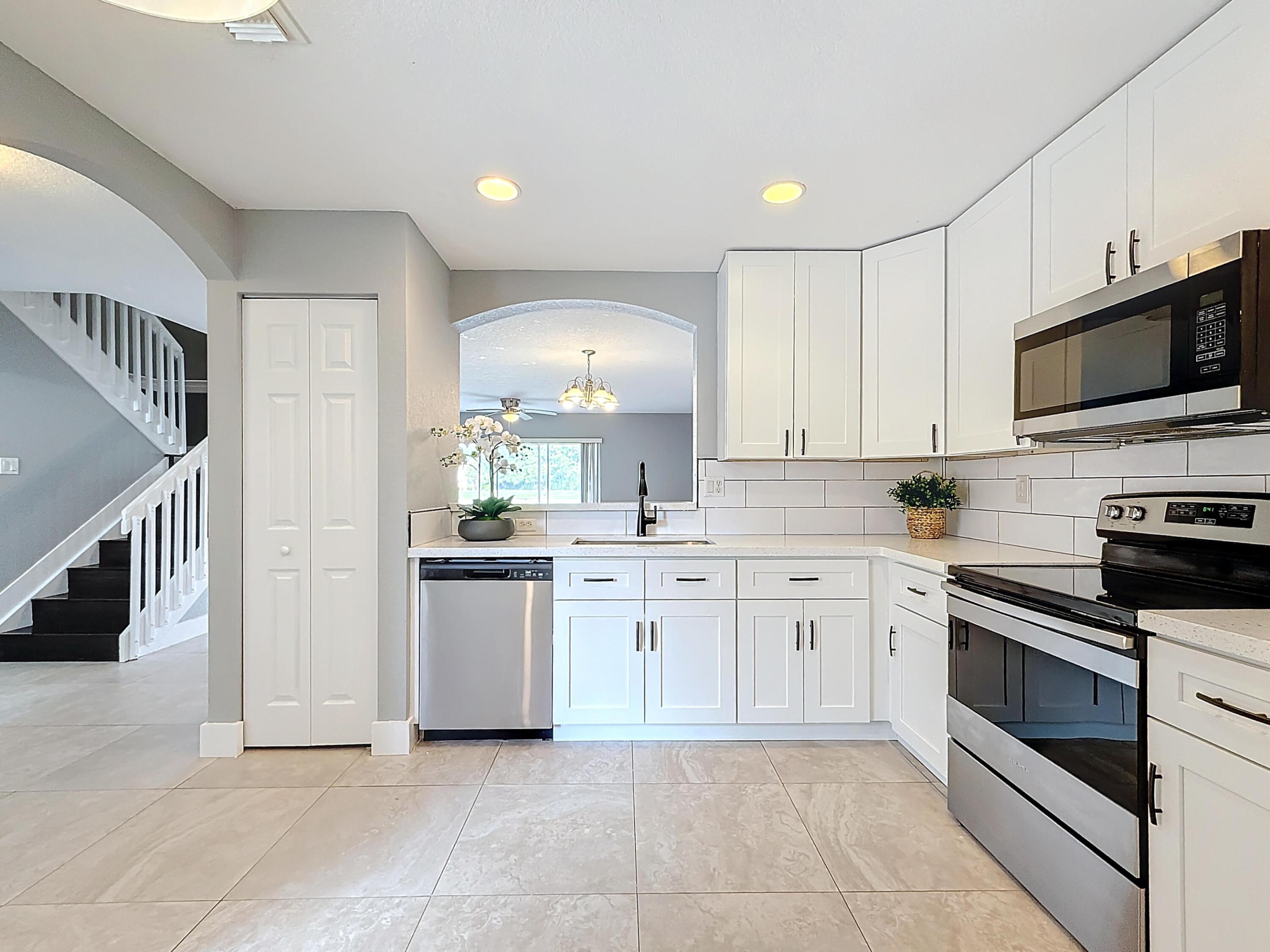6115 Eaton, West Palm Beach FL 33411