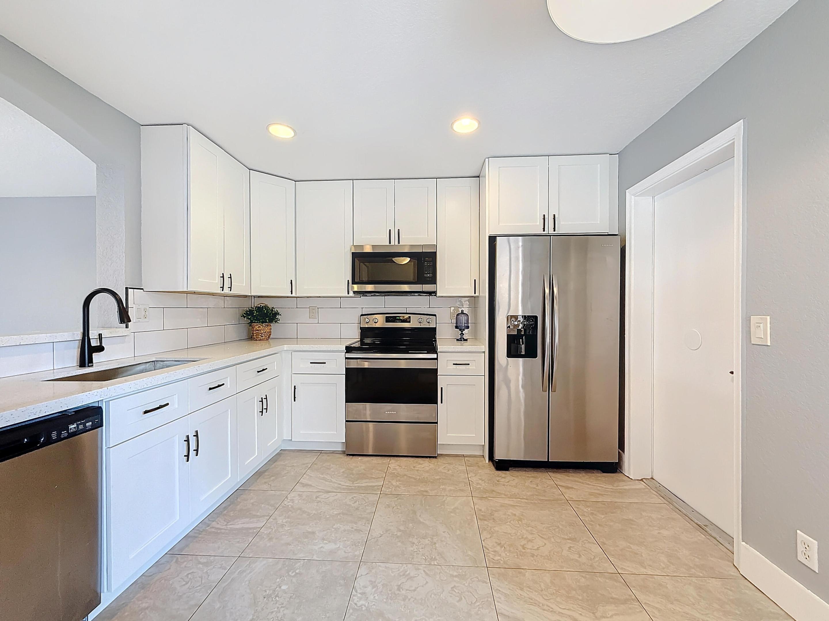 6115 Eaton, West Palm Beach FL 33411
