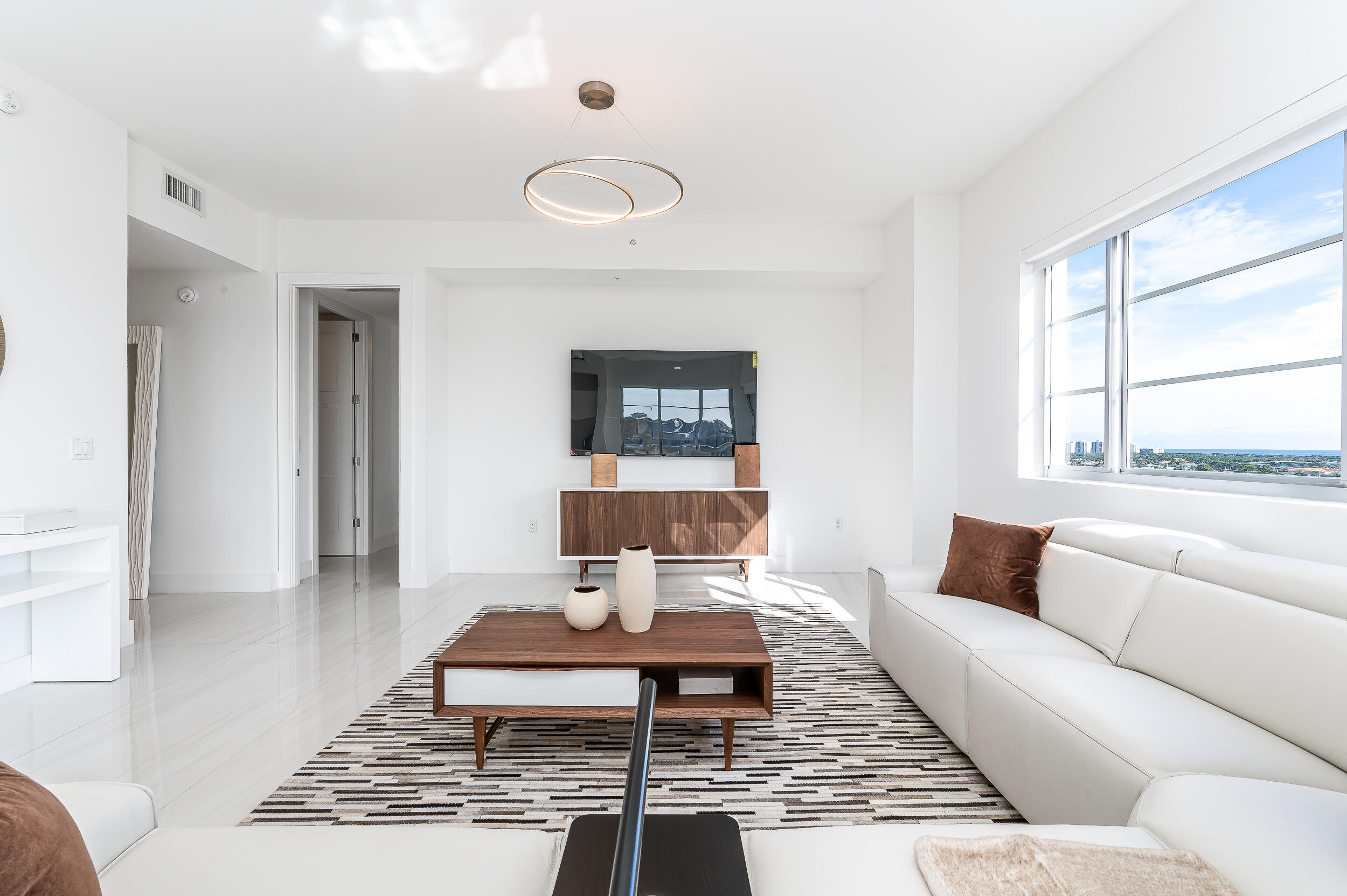 155 E Boca Raton #1103, Boca Raton FL 33432