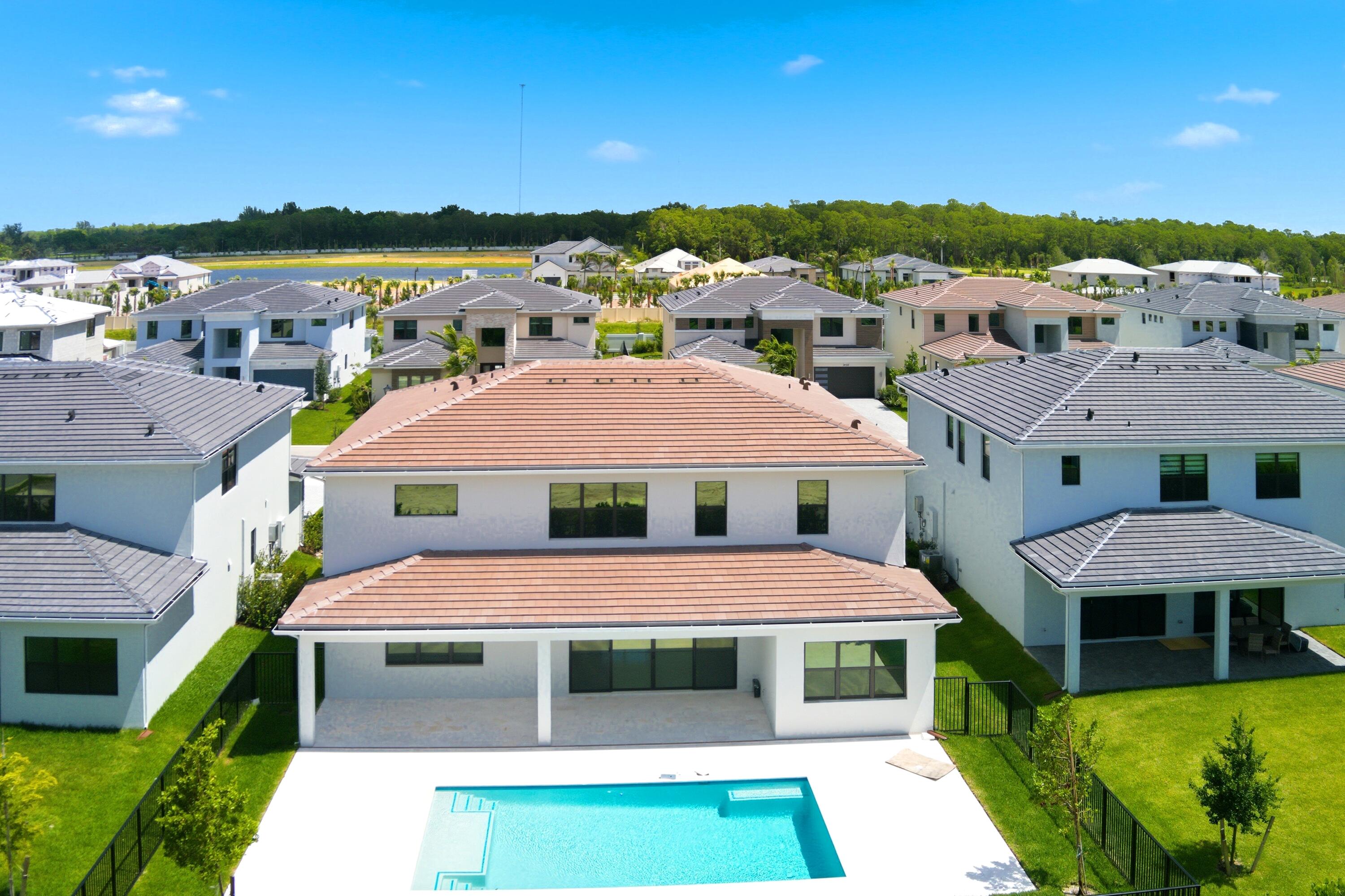 10140 Royal Ascot, Lake Worth FL 33449