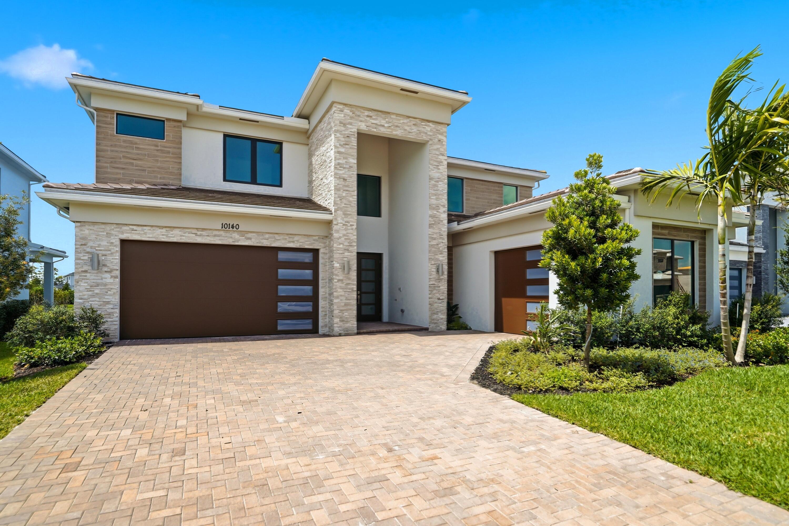 10140 Royal Ascot, Lake Worth FL 33449