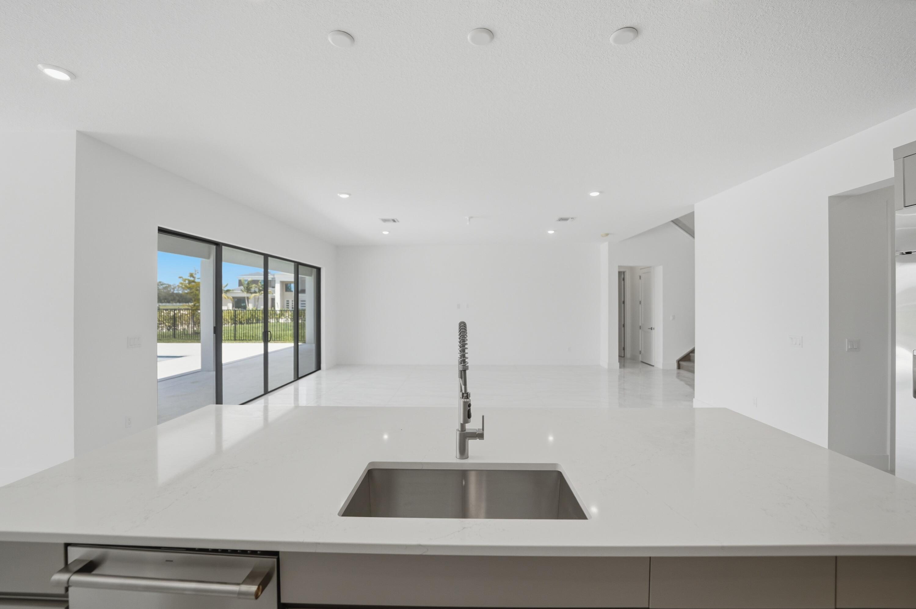 10140 Royal Ascot, Lake Worth FL 33449