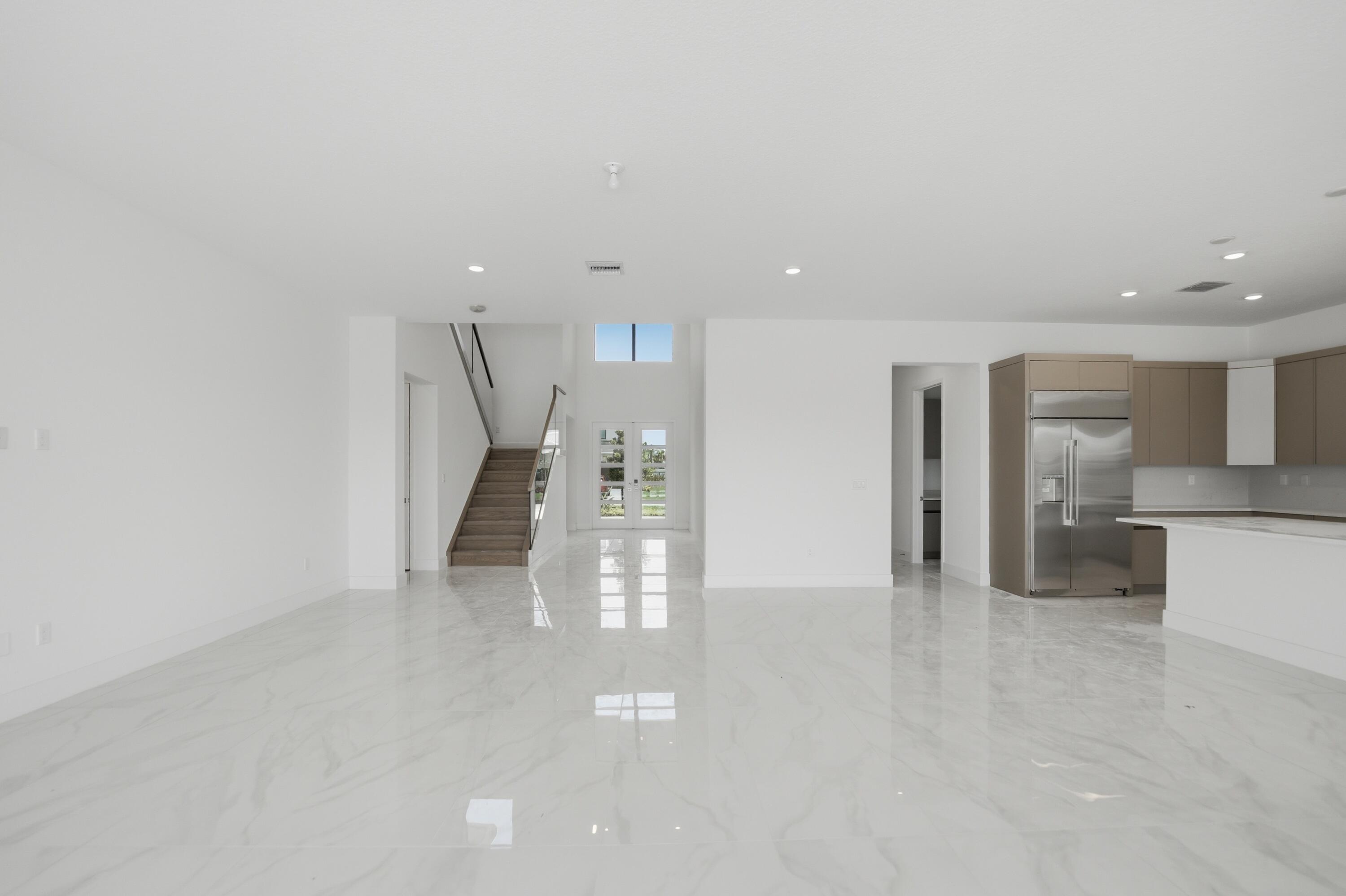 10140 Royal Ascot, Lake Worth FL 33449