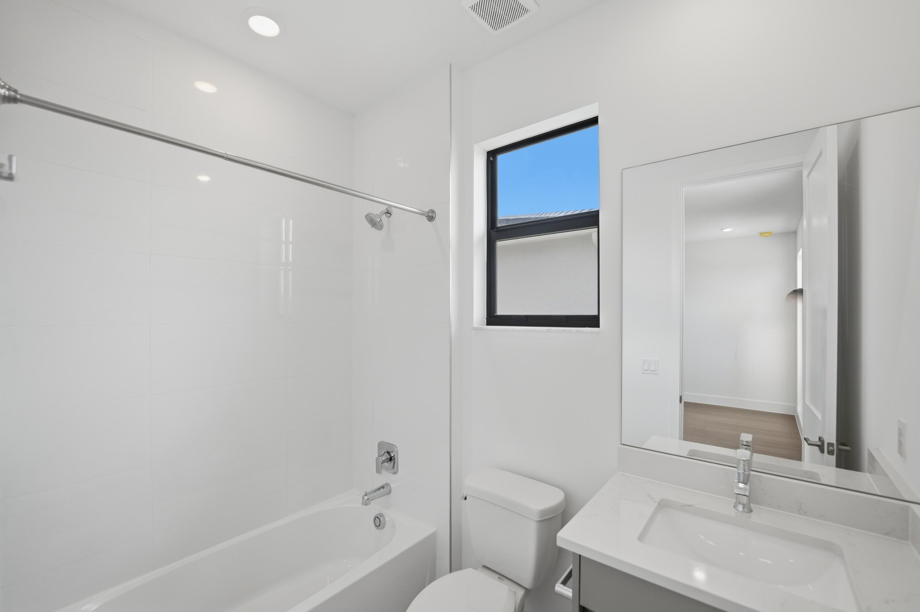 10140 Royal Ascot, Lake Worth FL 33449