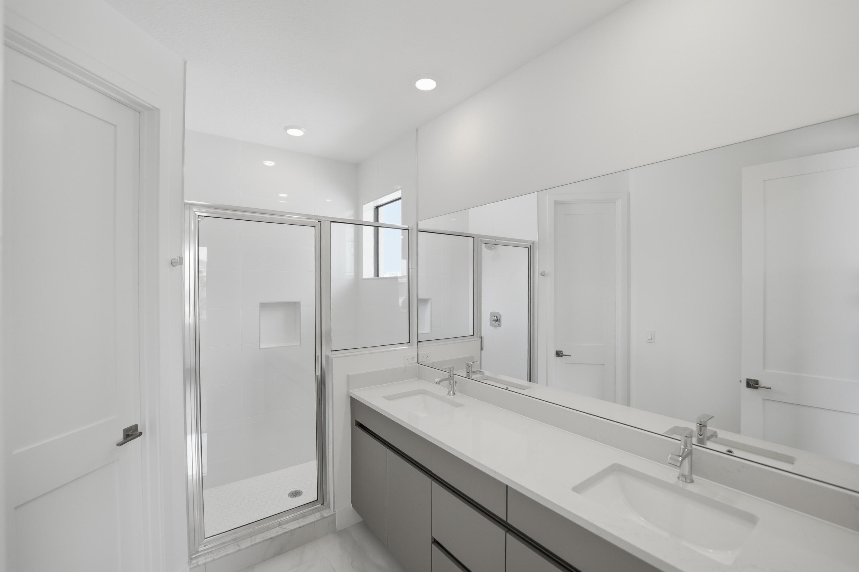 10140 Royal Ascot, Lake Worth FL 33449