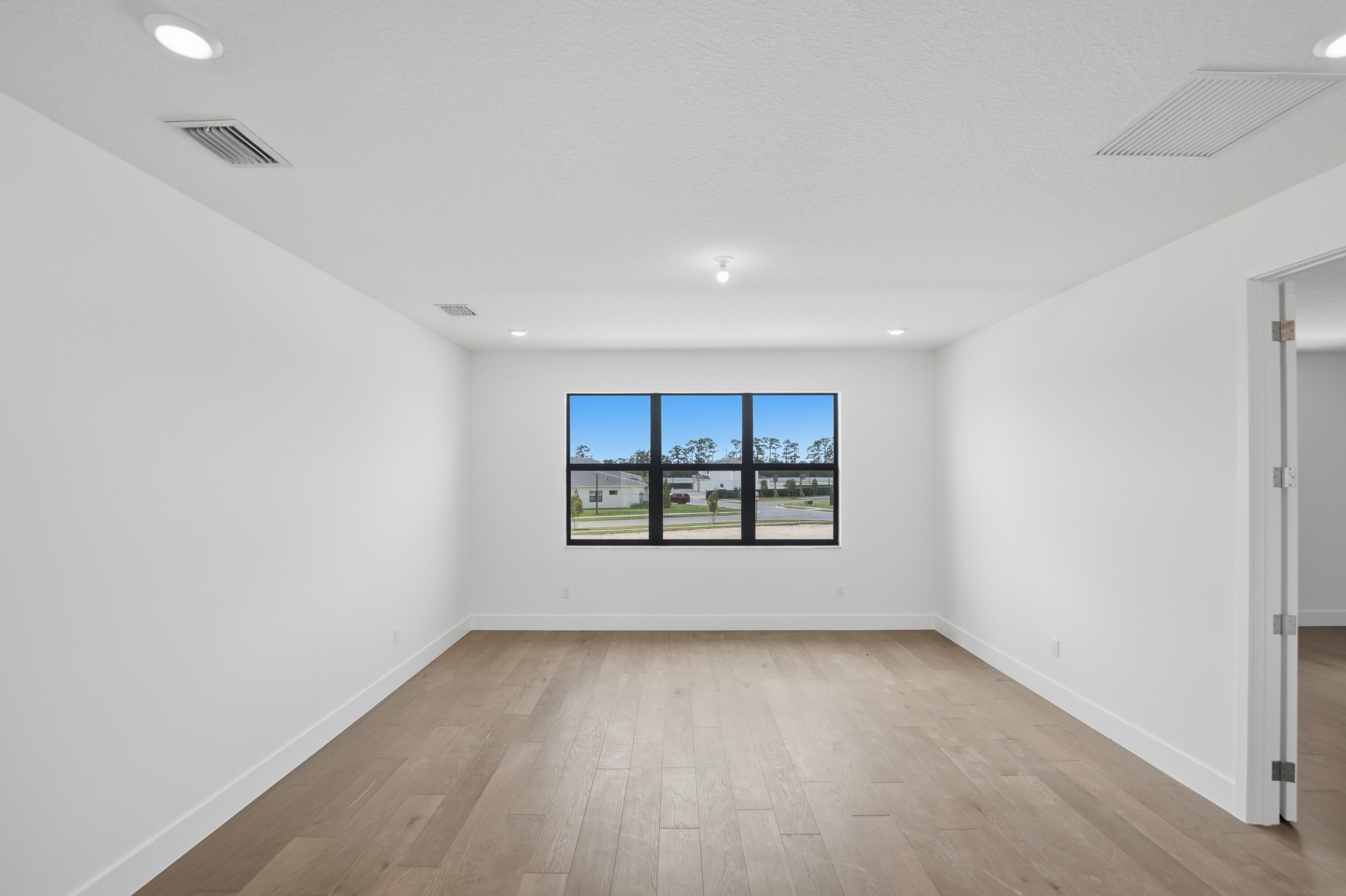 10140 Royal Ascot, Lake Worth FL 33449
