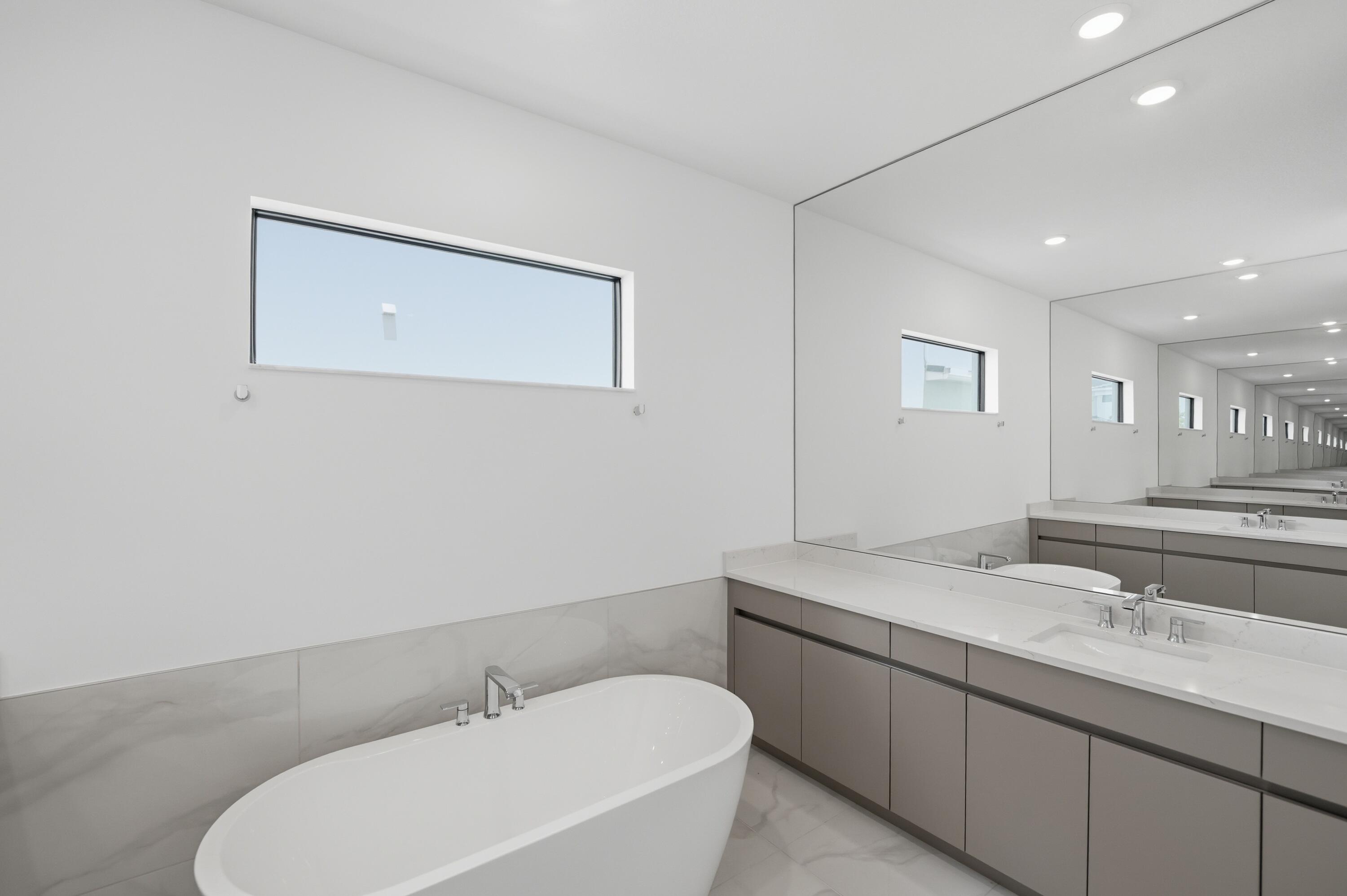 10140 Royal Ascot, Lake Worth FL 33449