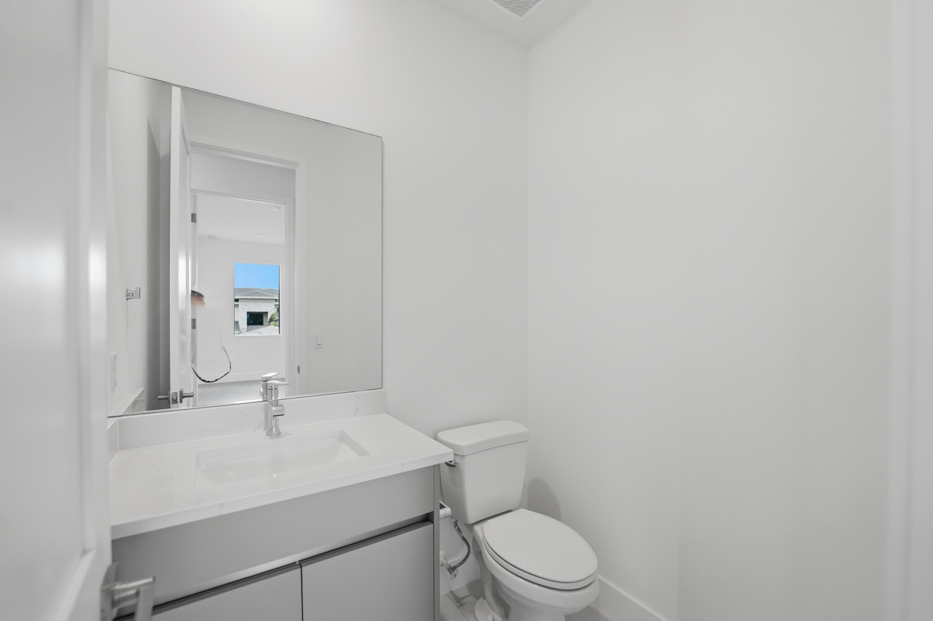 10140 Royal Ascot, Lake Worth FL 33449