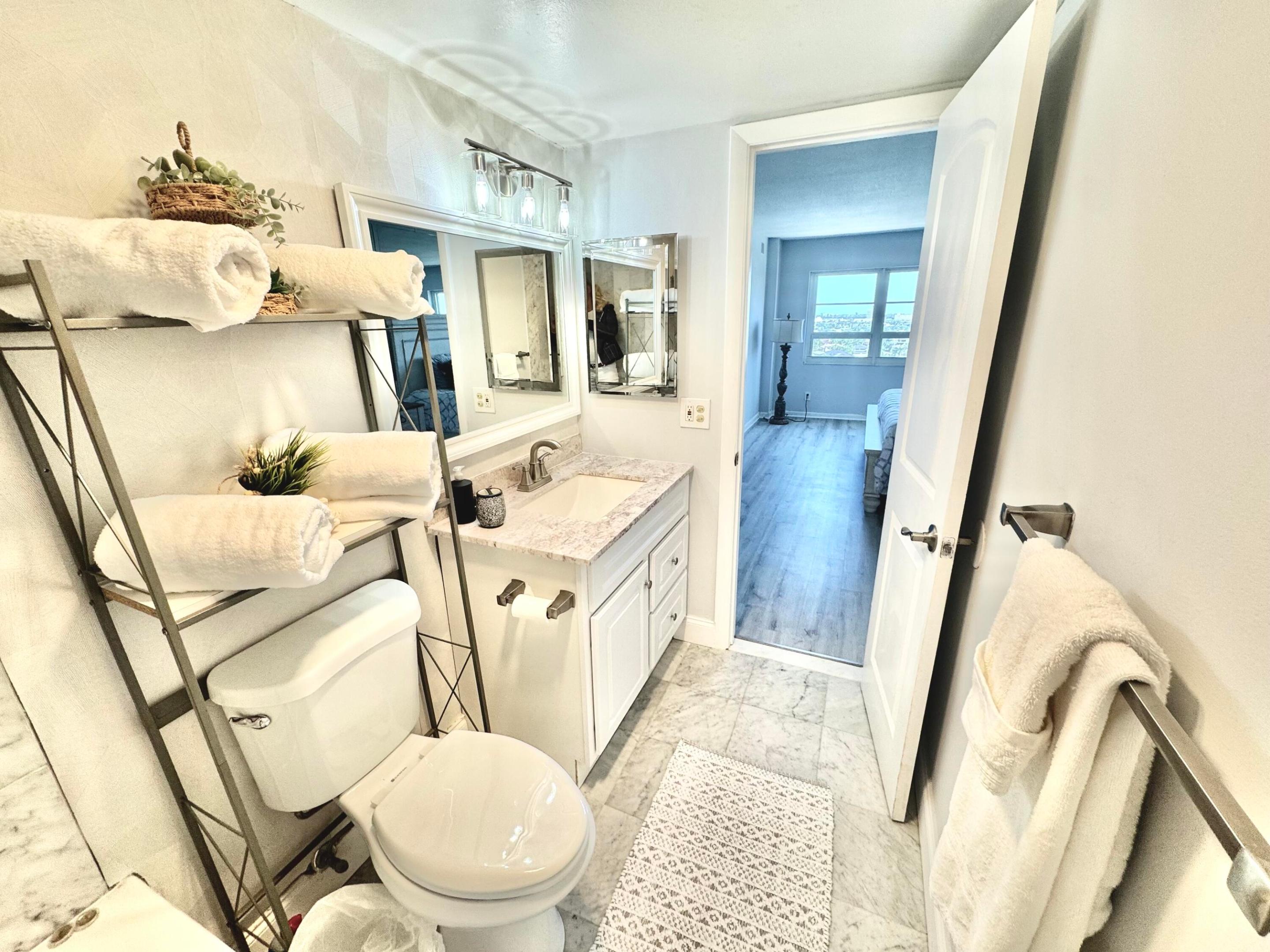 340 Sunset #1506, Fort Lauderdale FL 33301