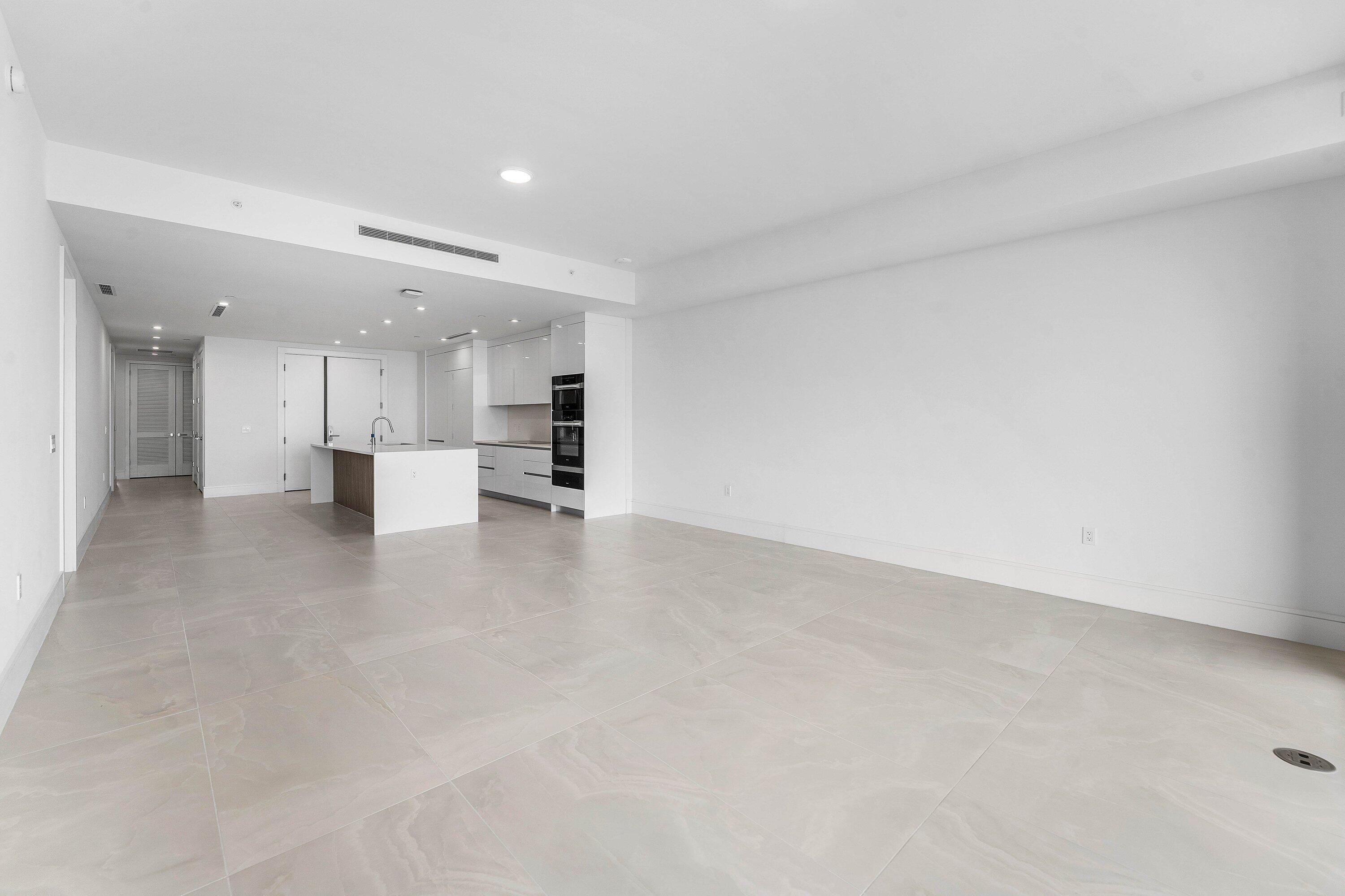220 Lake Shore #1006, Lake Park FL 33403
