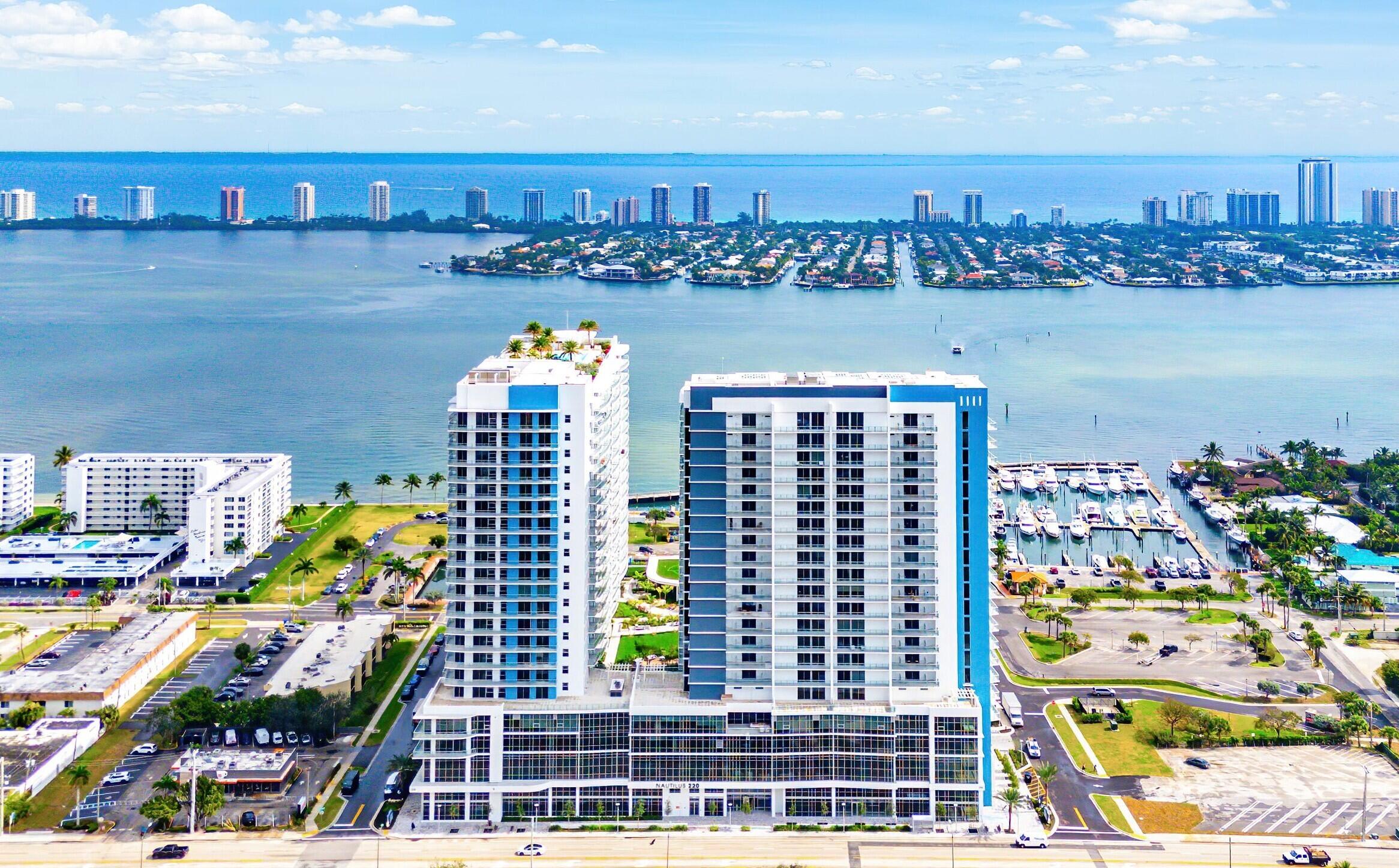 220 Lake Shore #1006, Lake Park FL 33403