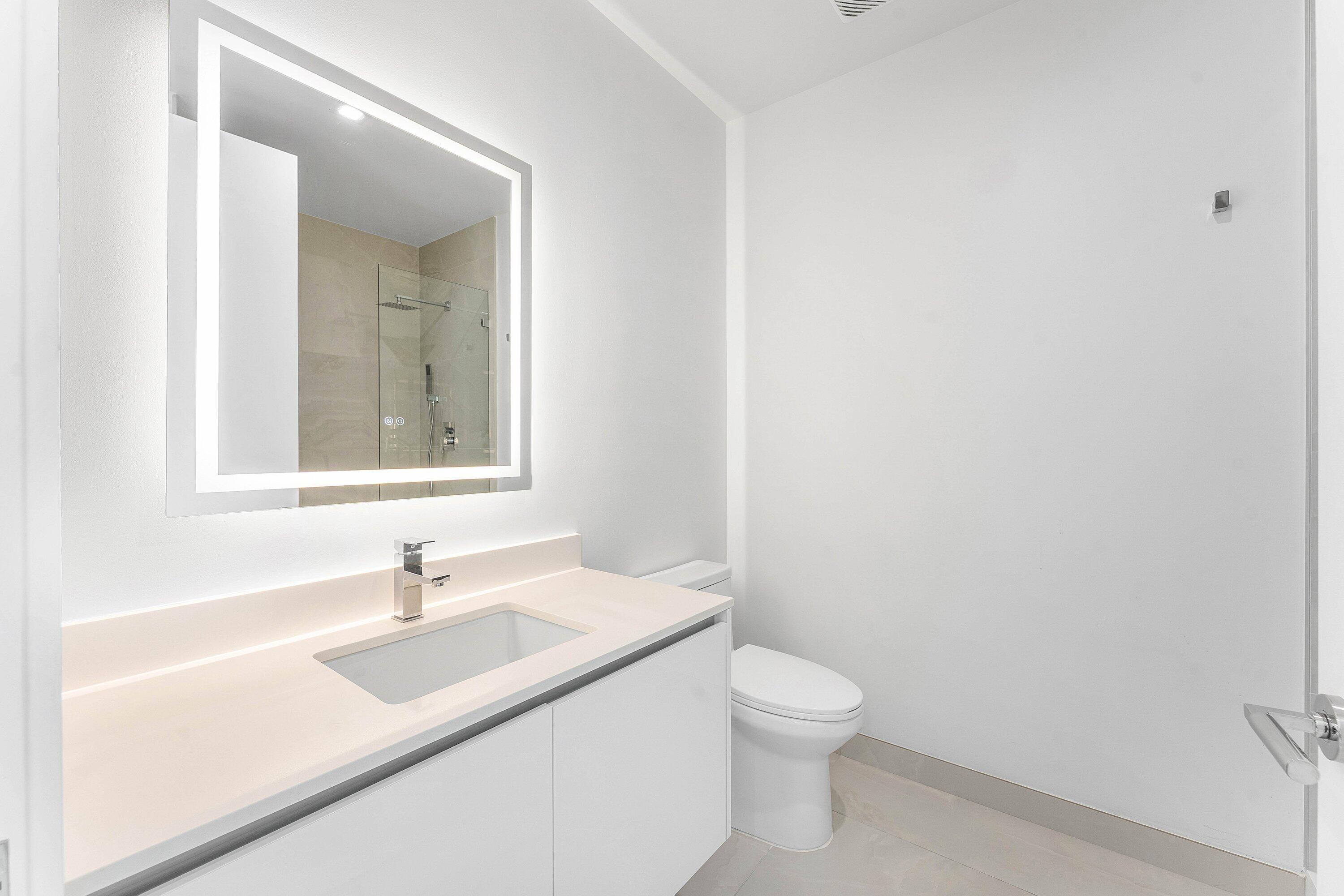 220 Lake Shore #1006, Lake Park FL 33403