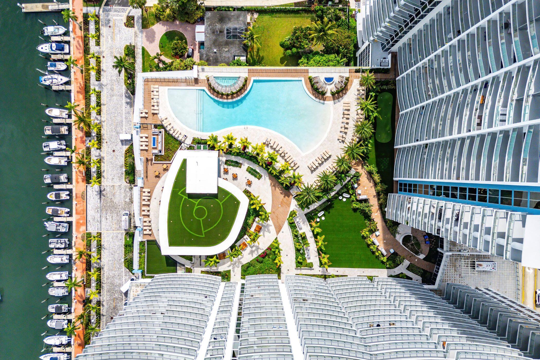 220 Lake Shore #1006, Lake Park FL 33403