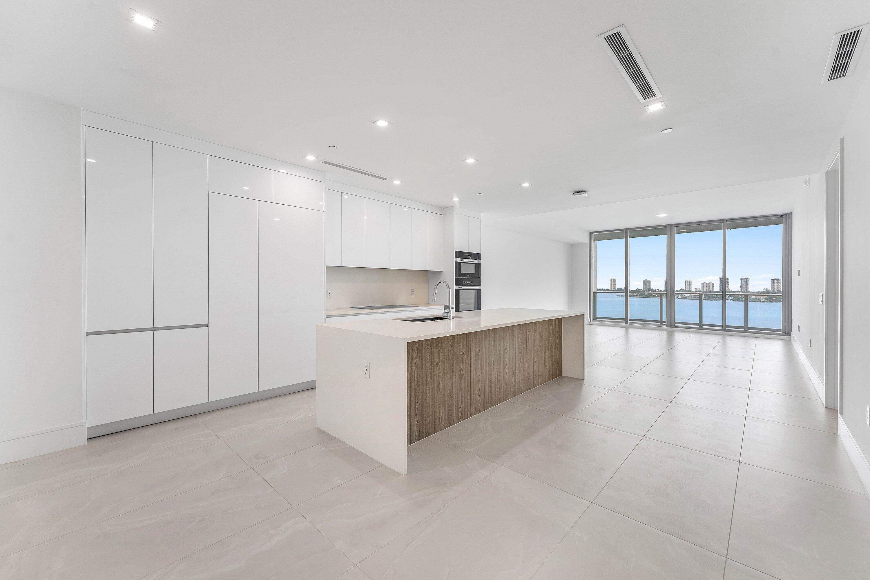 220 Lake Shore #1006, Lake Park FL 33403