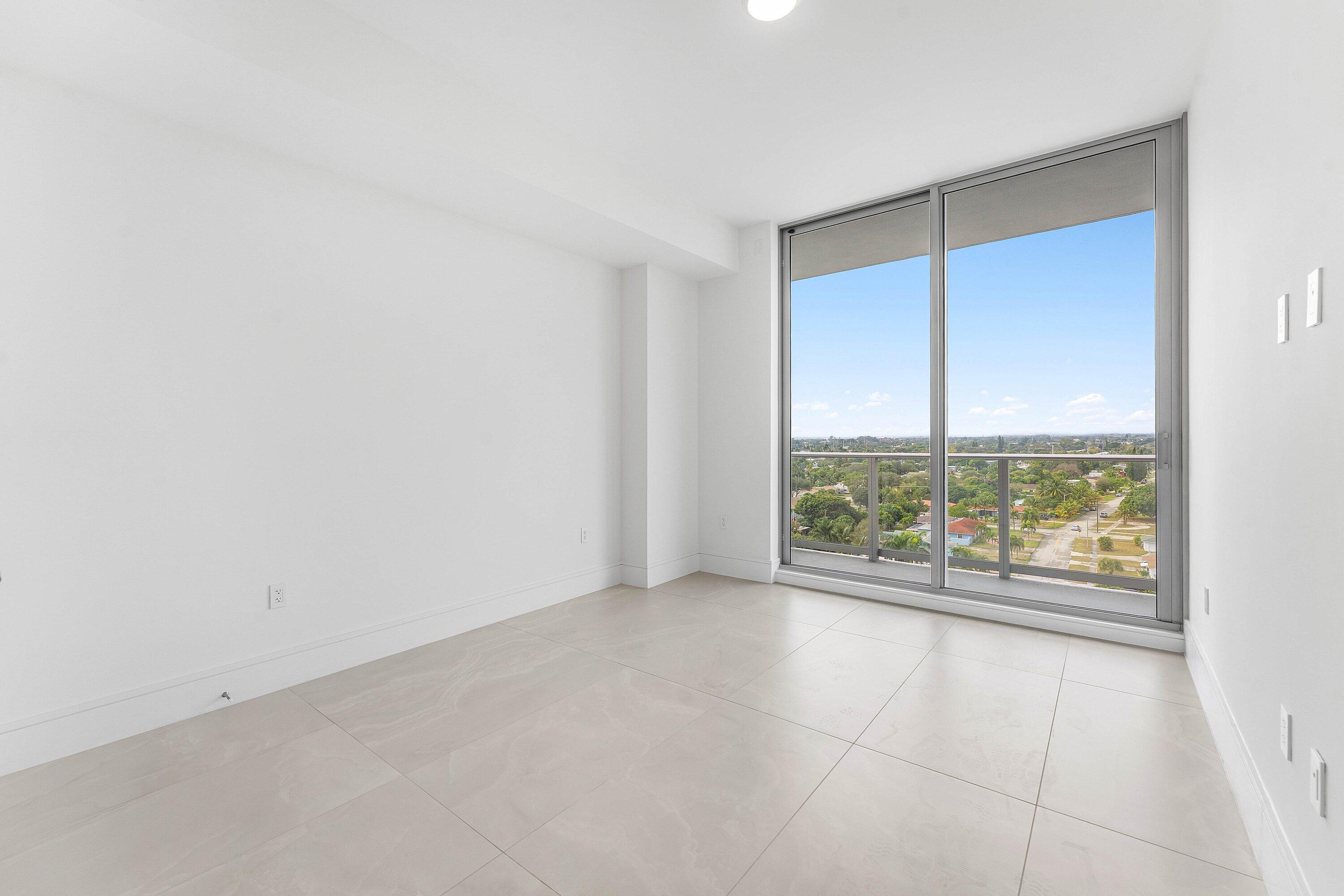 220 Lake Shore #1006, Lake Park FL 33403