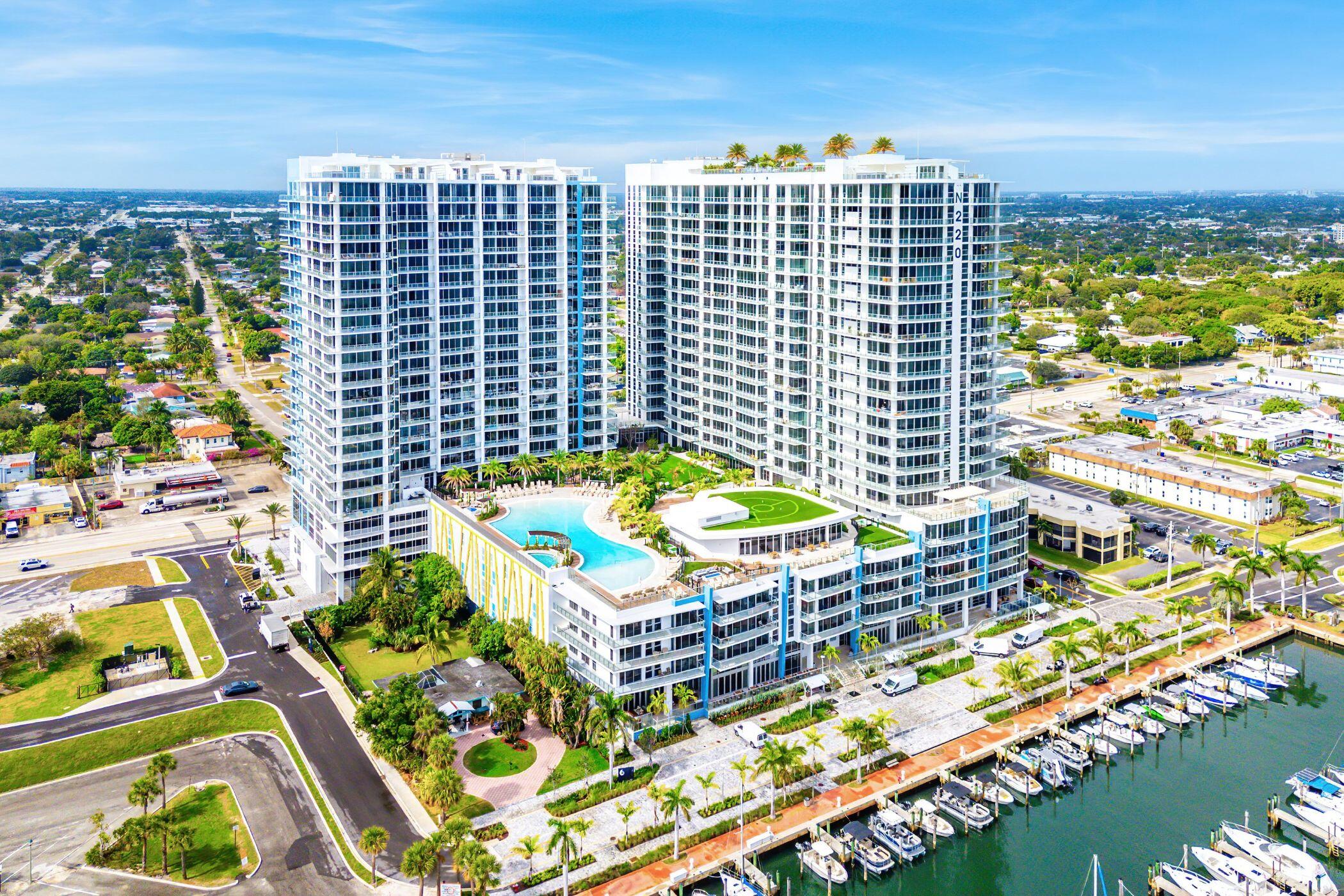 220 Lake Shore #1006, Lake Park FL 33403