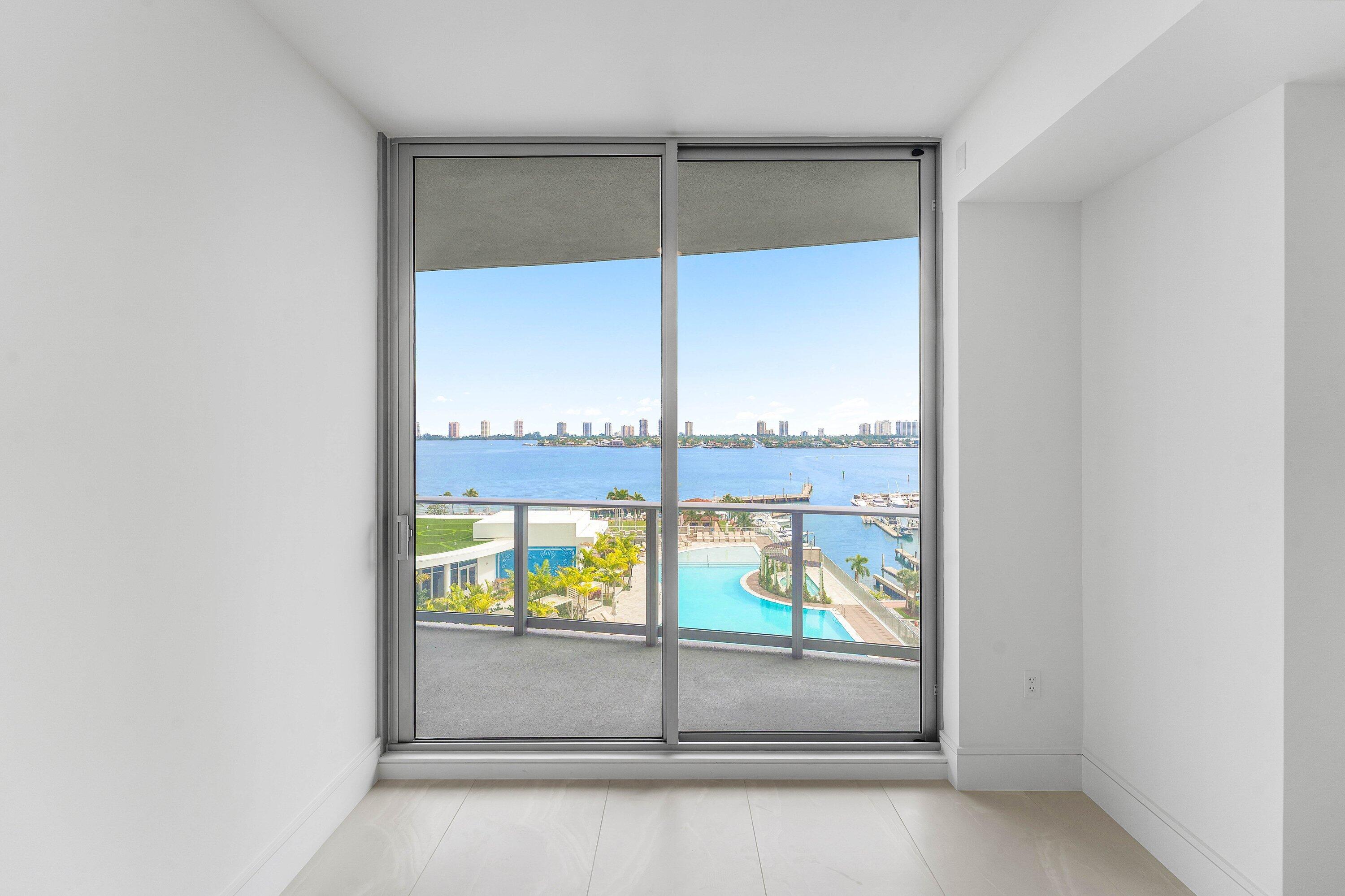 220 Lake Shore #1006, Lake Park FL 33403