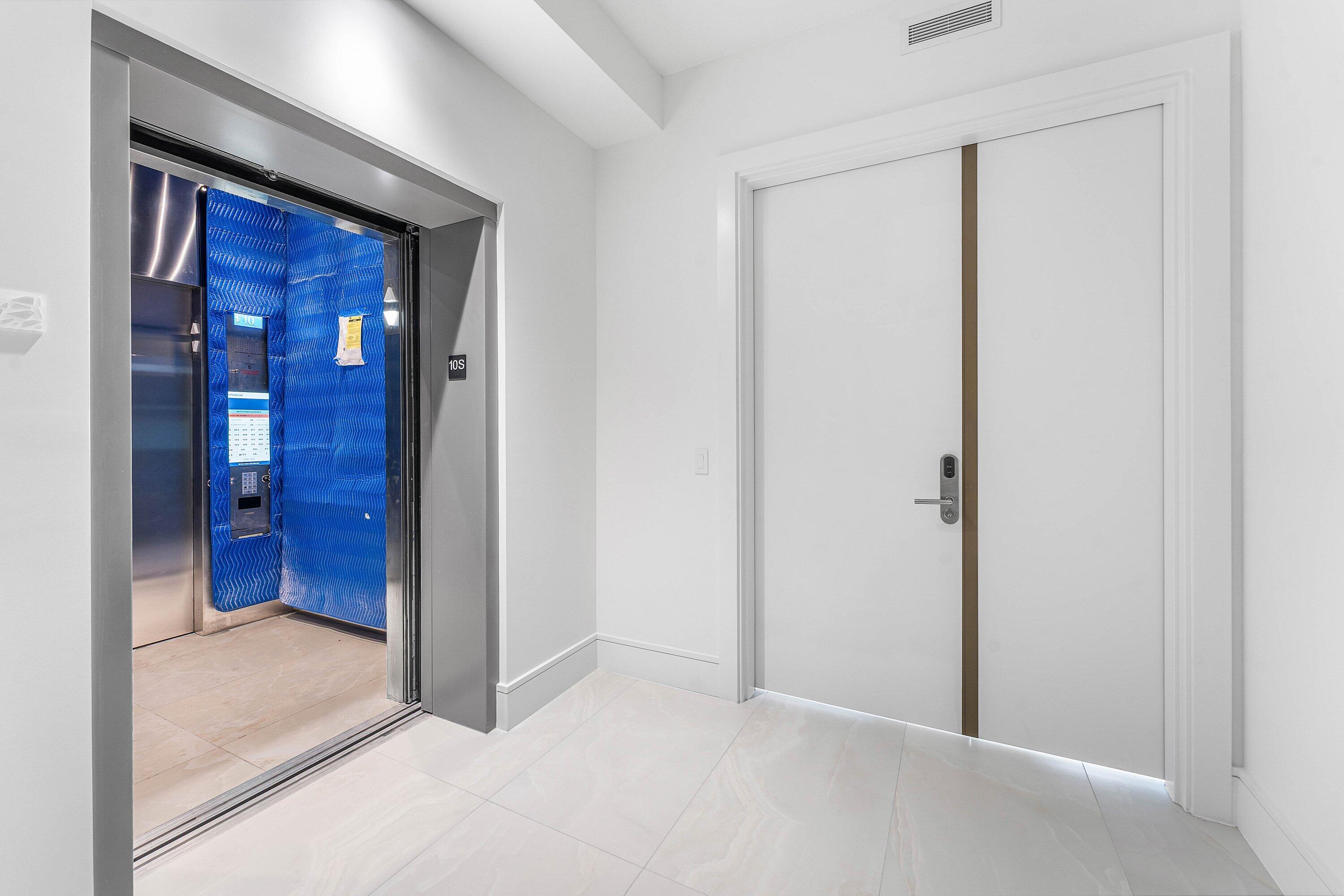 220 Lake Shore #1006, Lake Park FL 33403