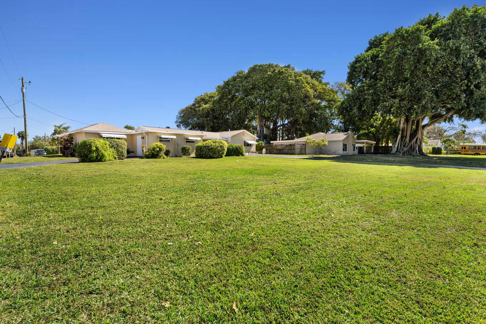 1812 High Ridge, Lake Worth FL 33461