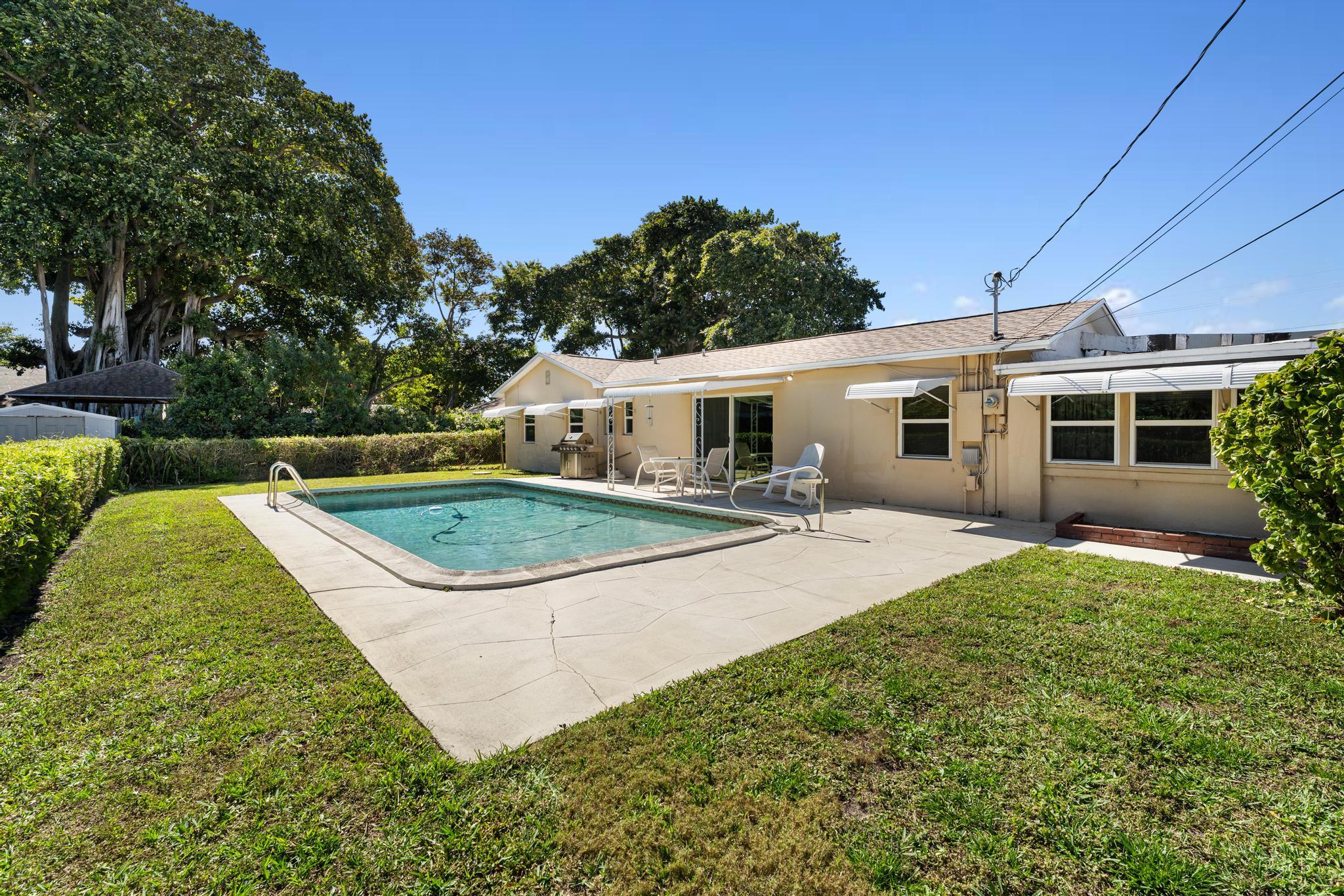 1812 High Ridge, Lake Worth FL 33461