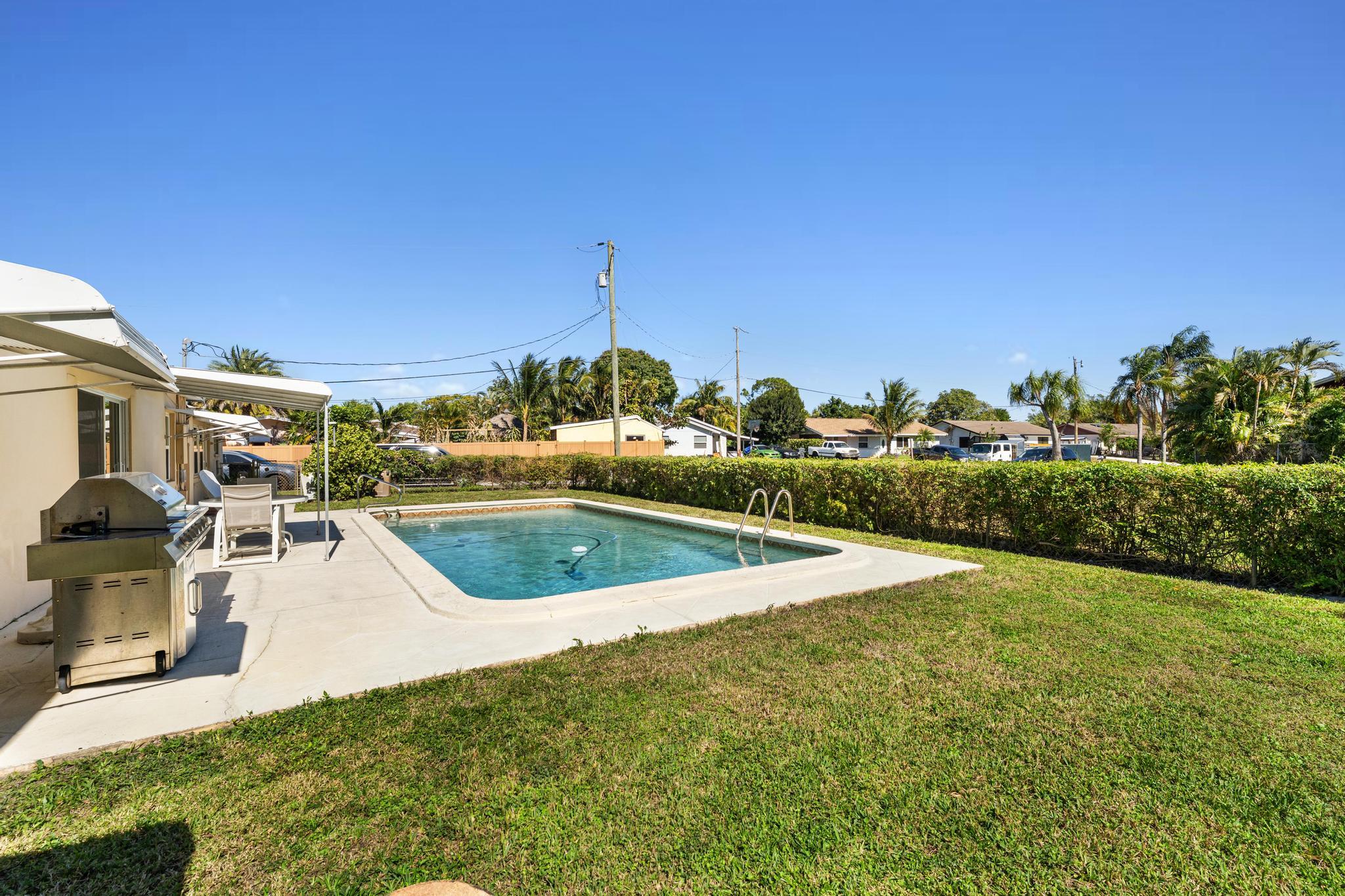 1812 High Ridge, Lake Worth FL 33461