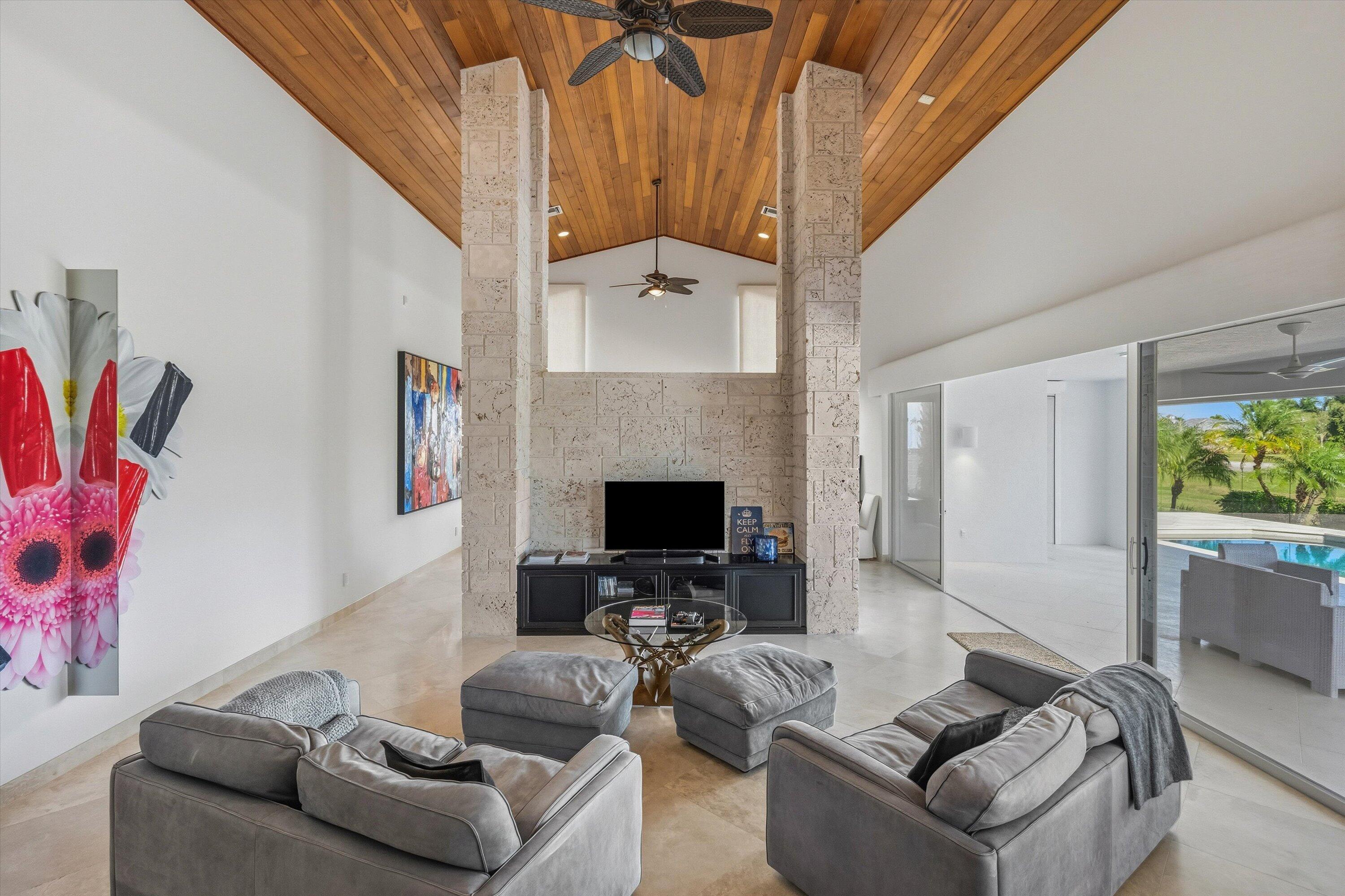 15595 Lindbergh, Wellington FL 33414