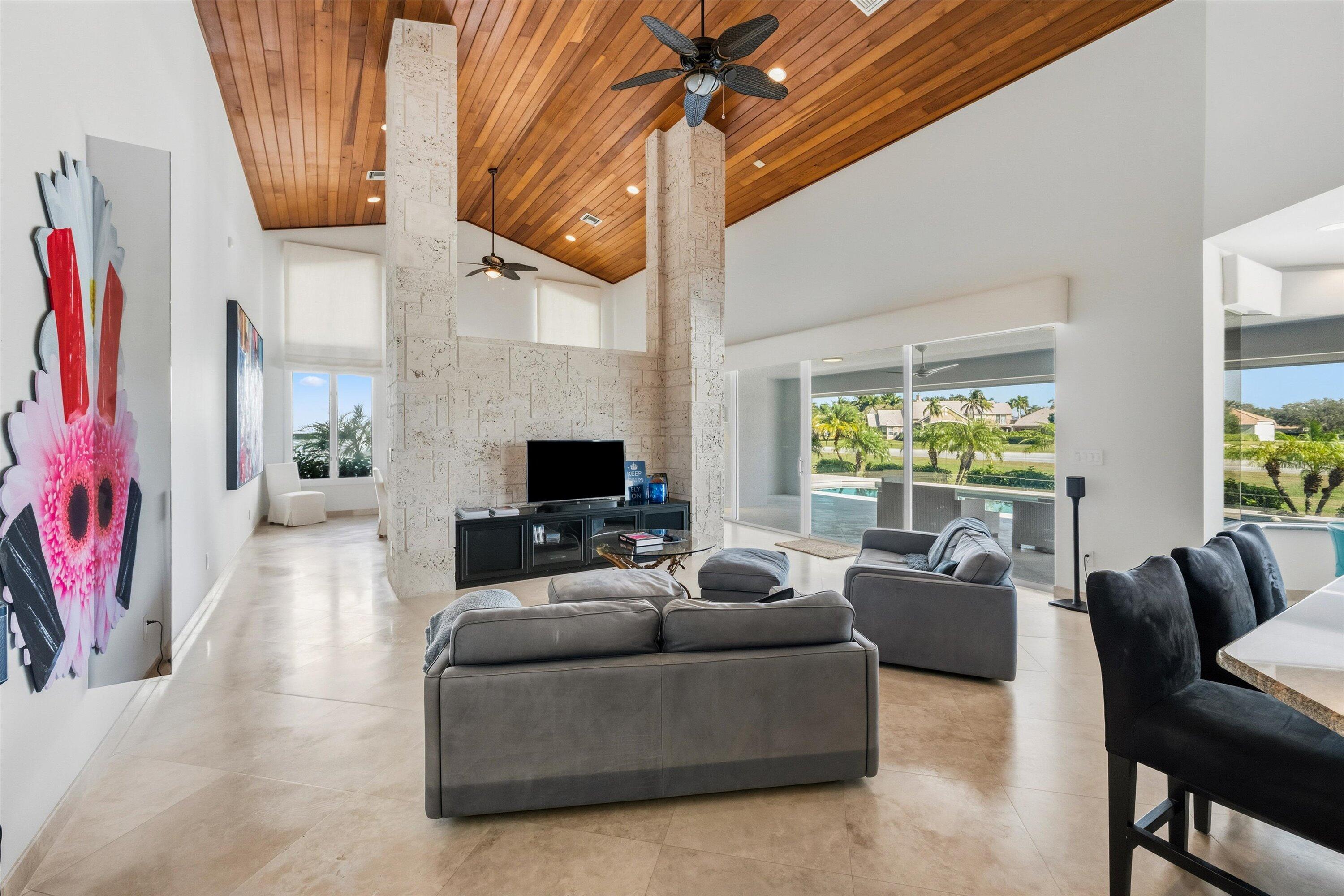 15595 Lindbergh, Wellington FL 33414