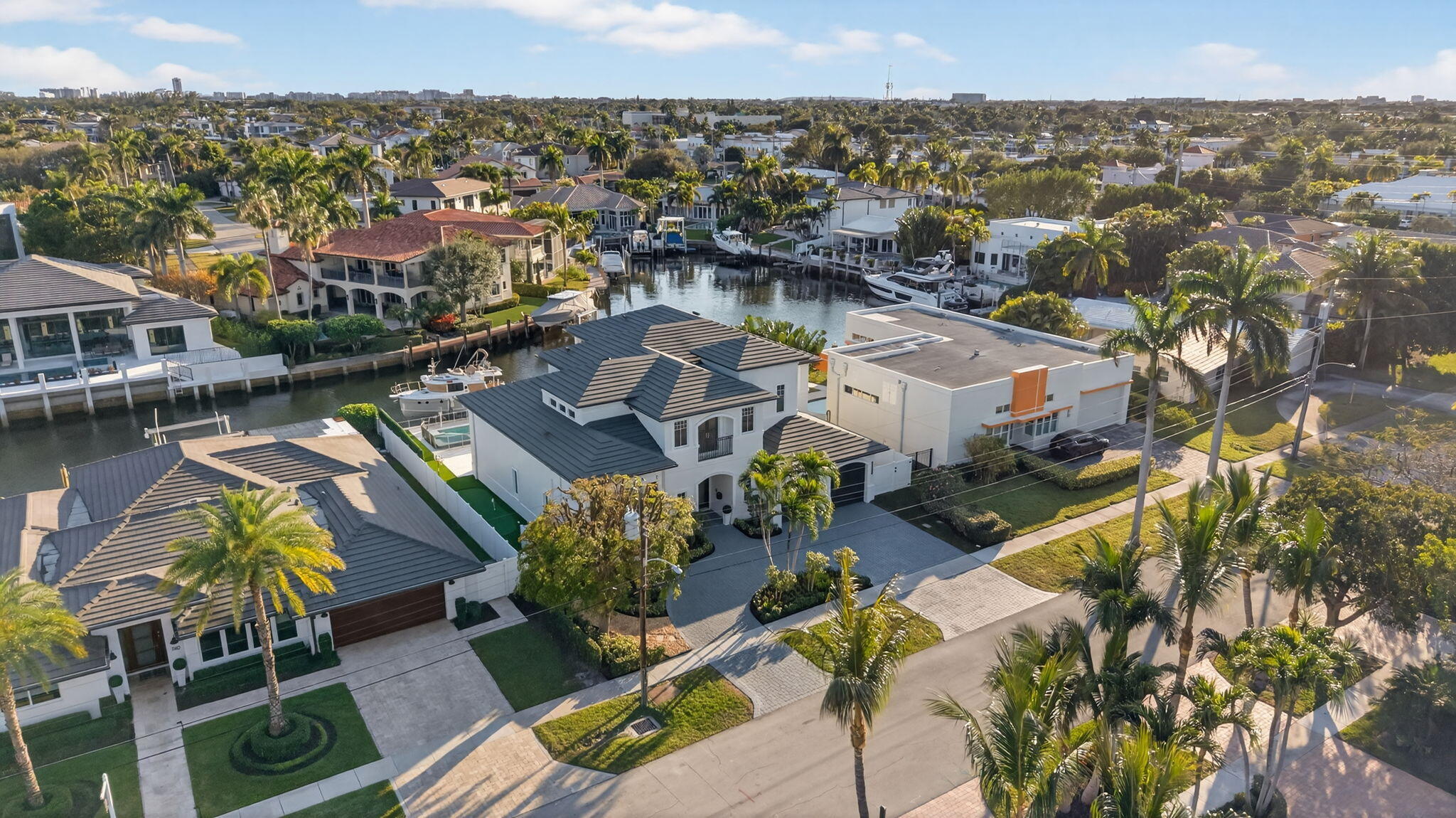 724 NE 36th, Boca Raton FL 33431