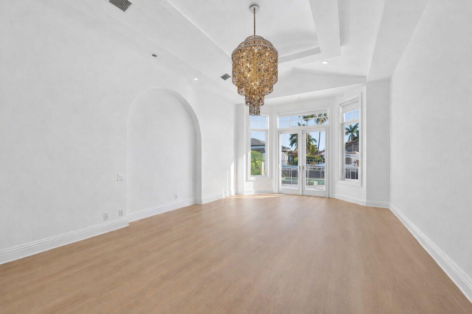 724 NE 36th, Boca Raton FL 33431
