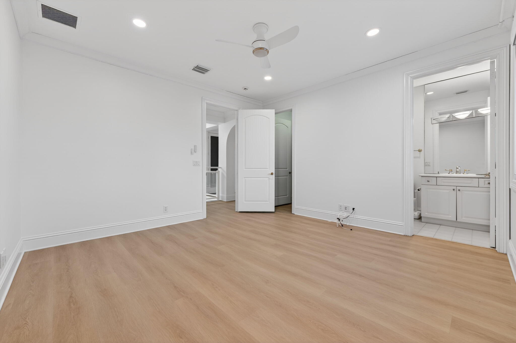 724 NE 36th, Boca Raton FL 33431