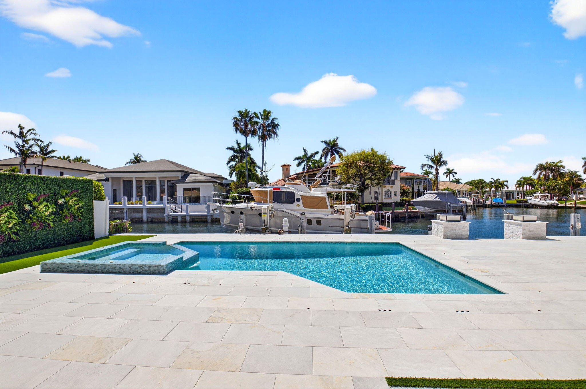 724 NE 36th, Boca Raton FL 33431