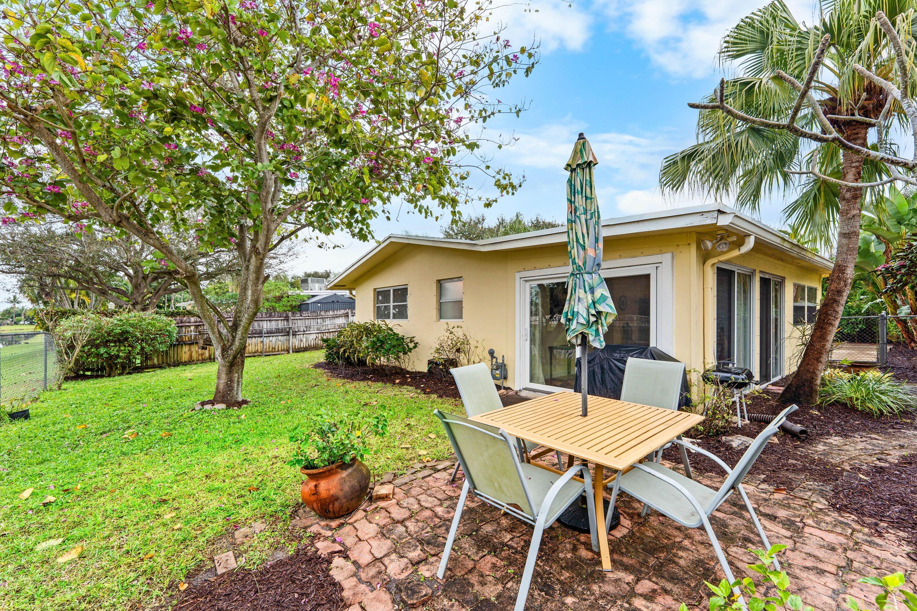 603 Riverside, Palm Beach Gardens FL 33410