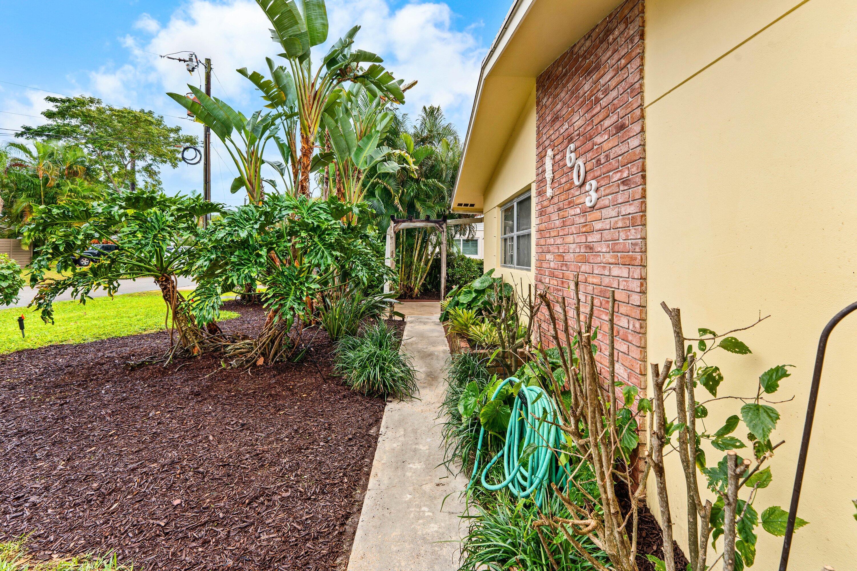 603 Riverside, Palm Beach Gardens FL 33410