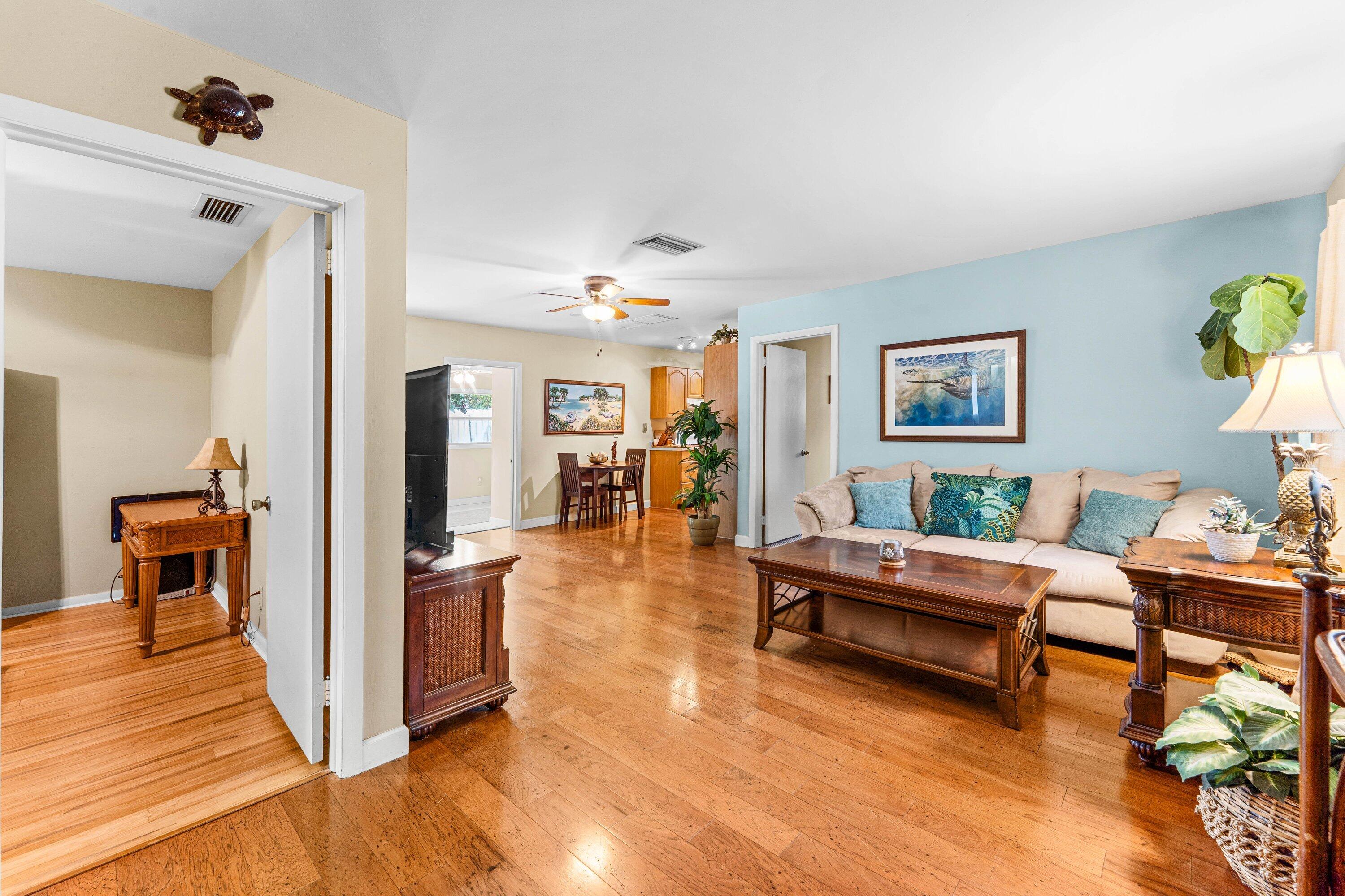 603 Riverside, Palm Beach Gardens FL 33410