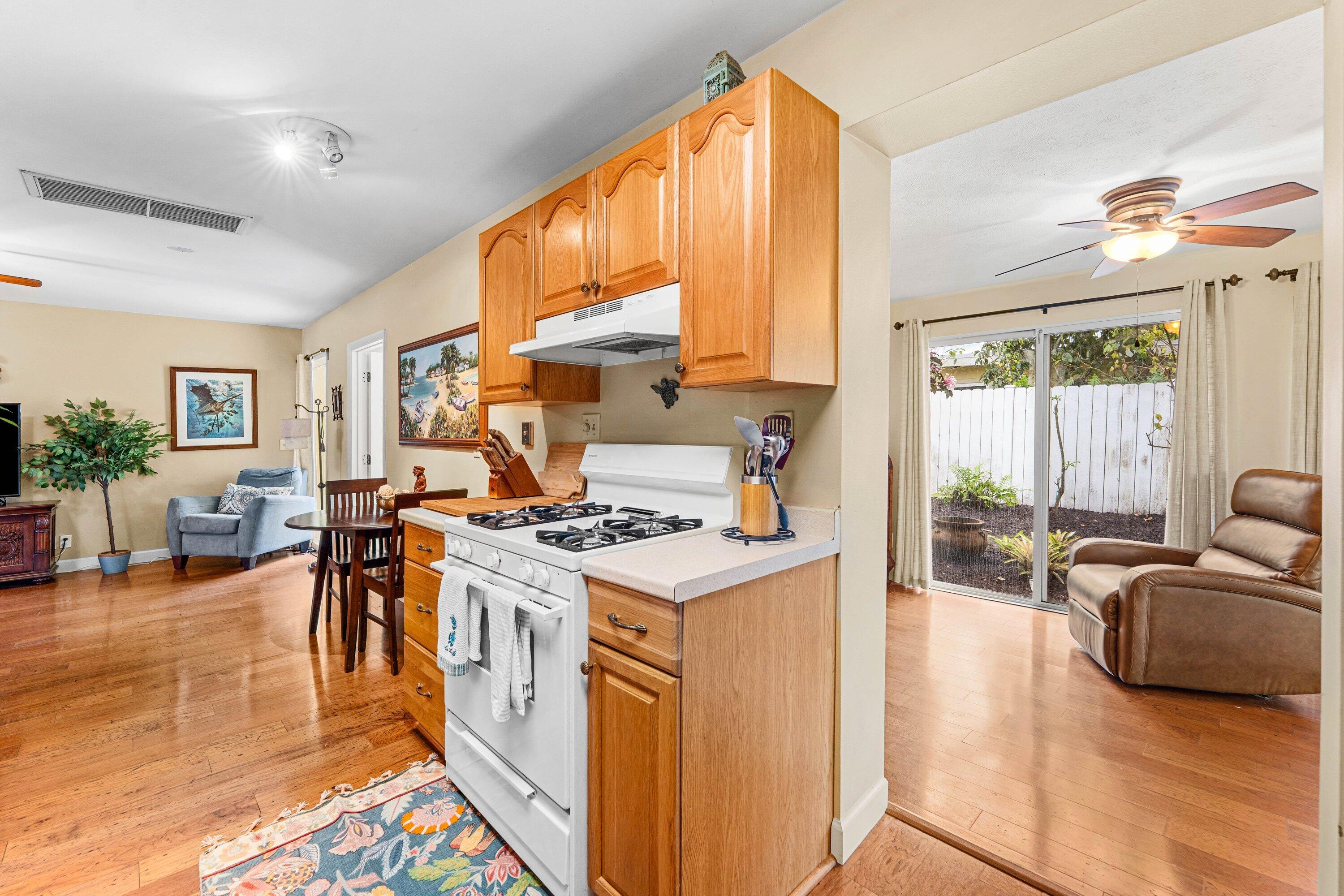 603 Riverside, Palm Beach Gardens FL 33410