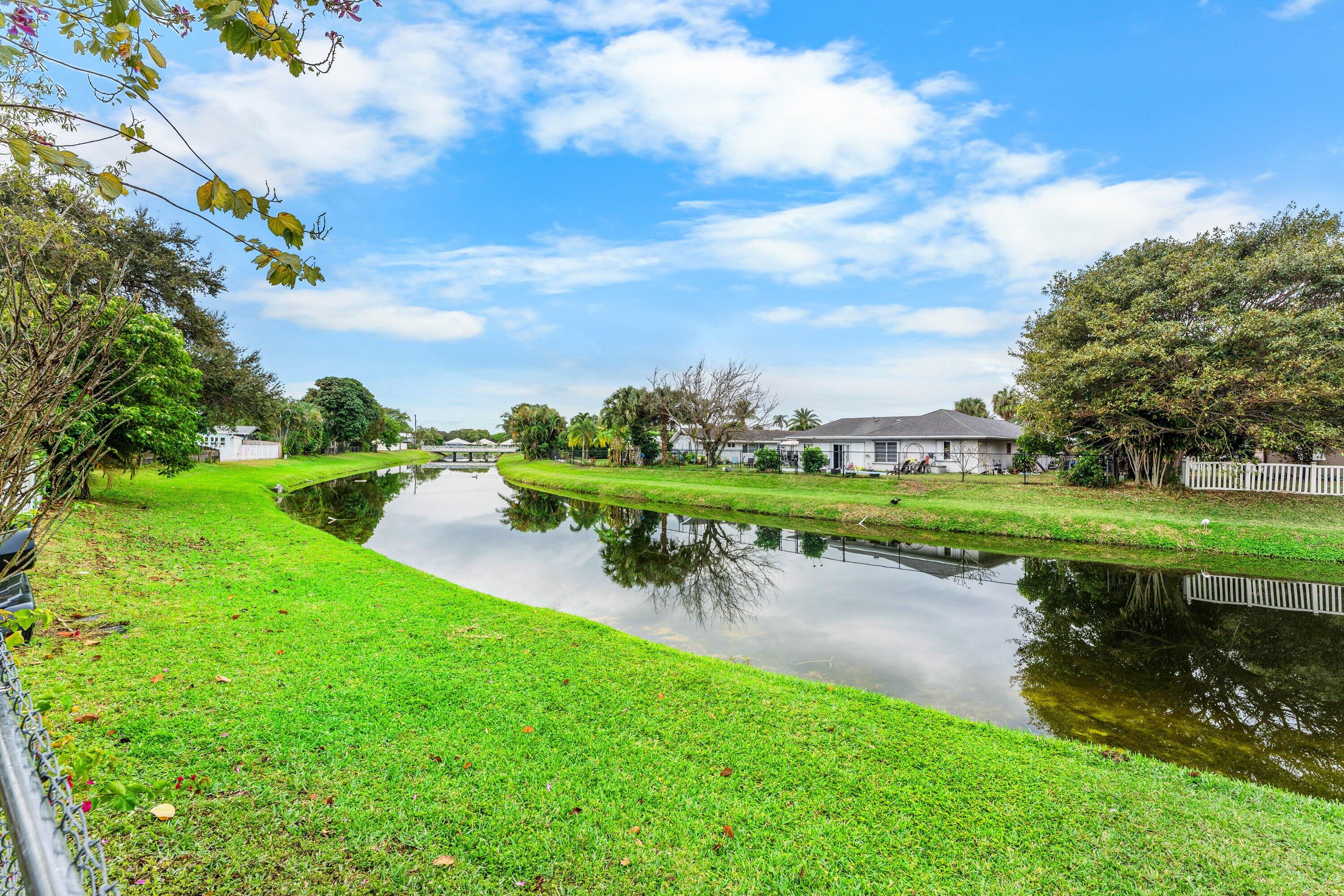 603 Riverside, Palm Beach Gardens FL 33410