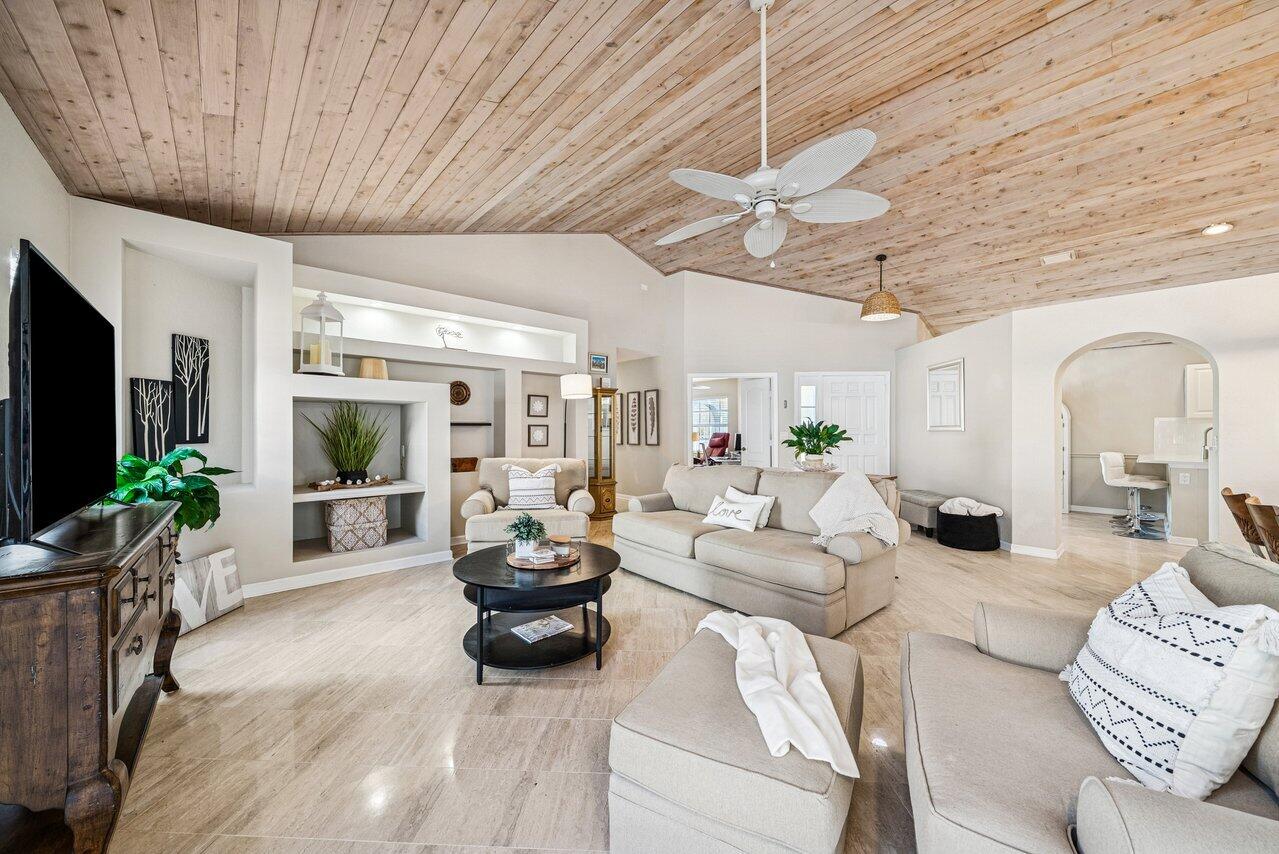 9112 Baybury, West Palm Beach FL 33411