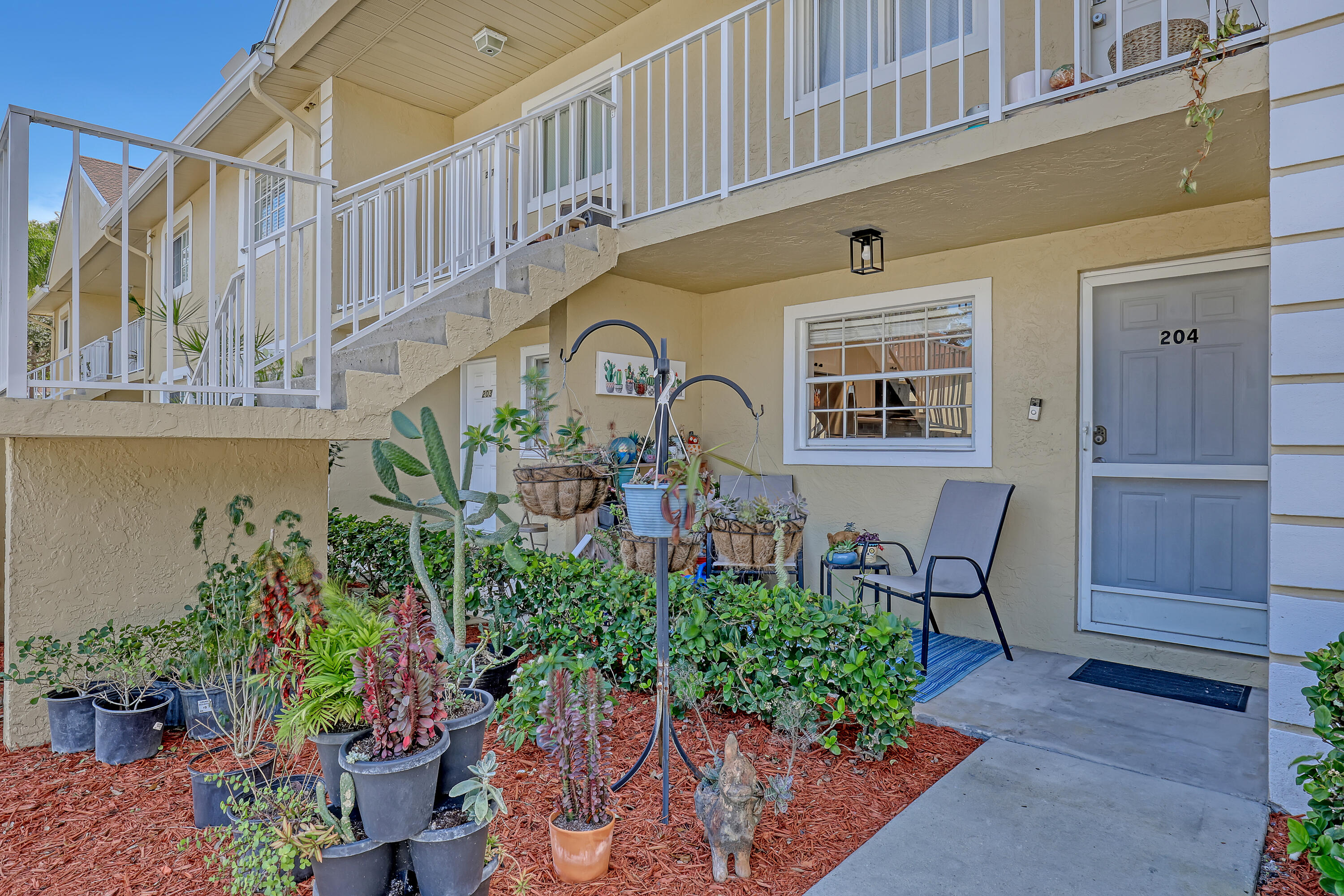 204 Palm Beach Trace #204, Royal Palm Beach FL 33411