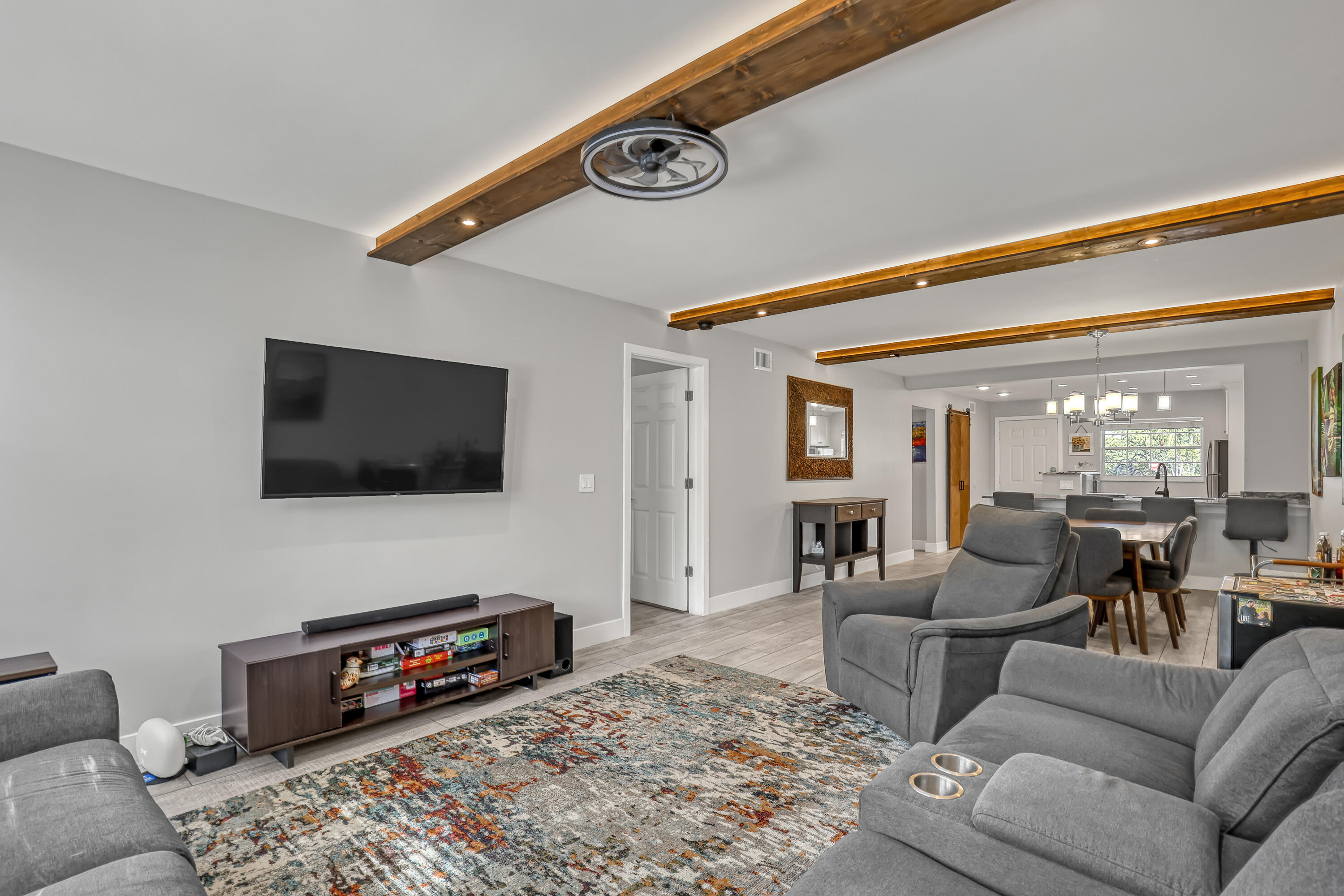 204 Palm Beach Trace #204, Royal Palm Beach FL 33411