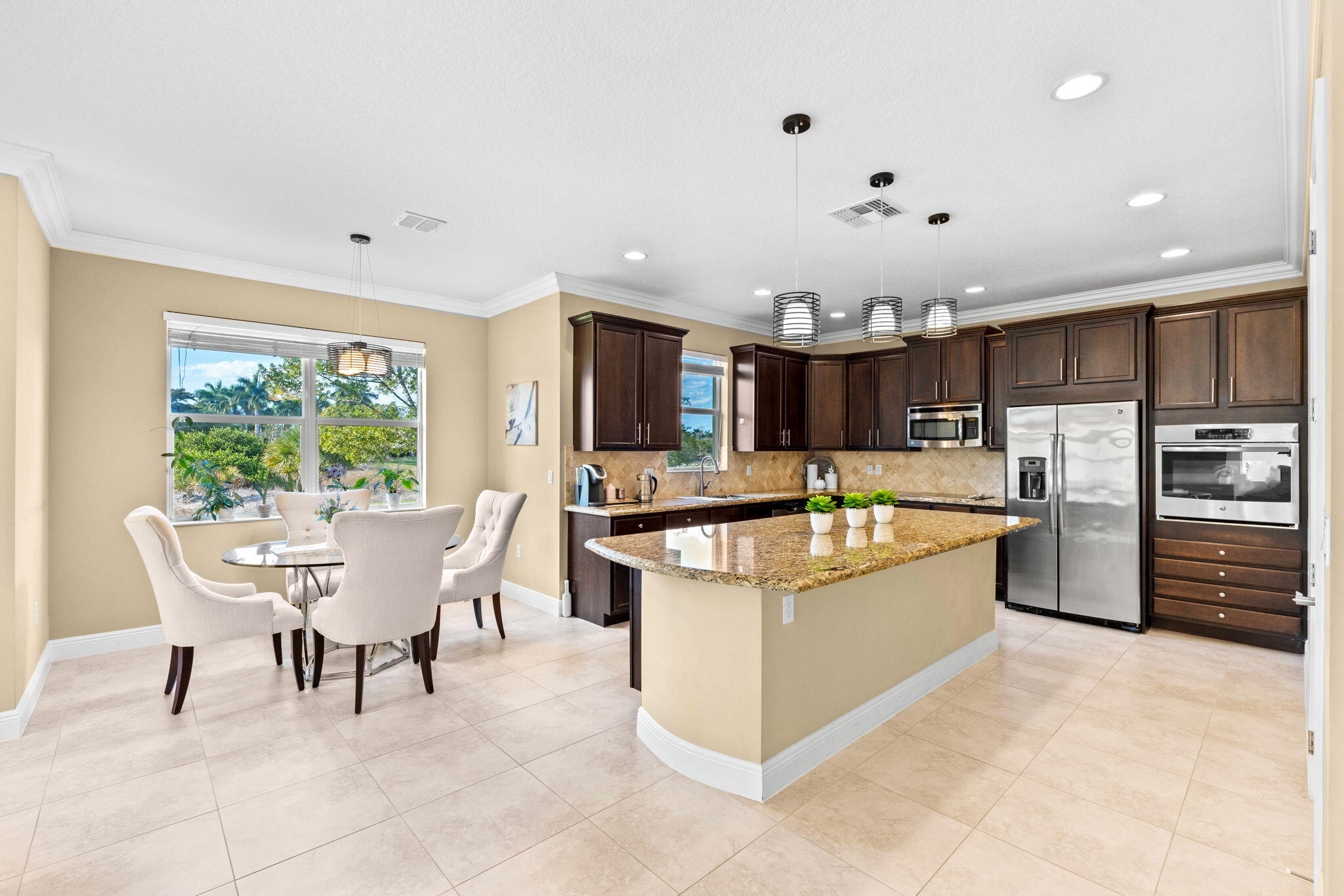 2879 Bellarosa, Royal Palm Beach FL 33411