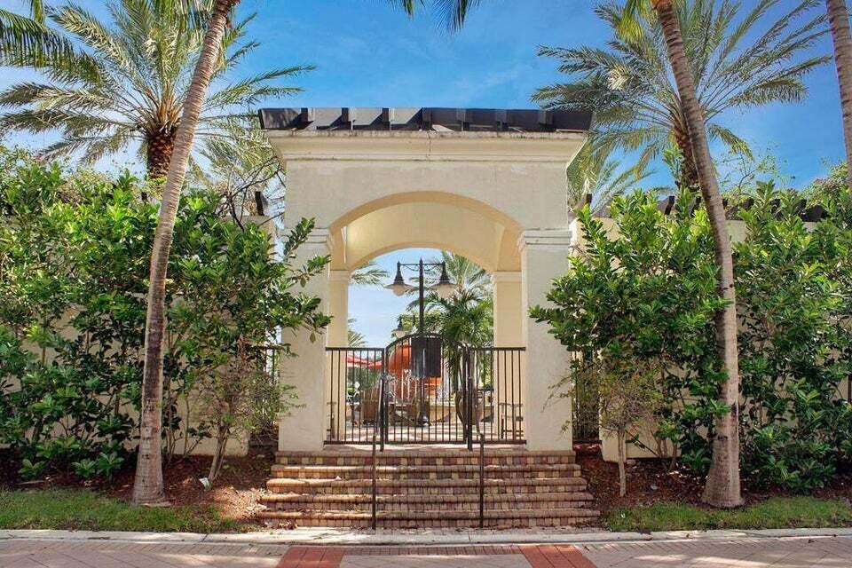 4803 Sawgrass Breeze, Palm Beach Gardens FL 33418