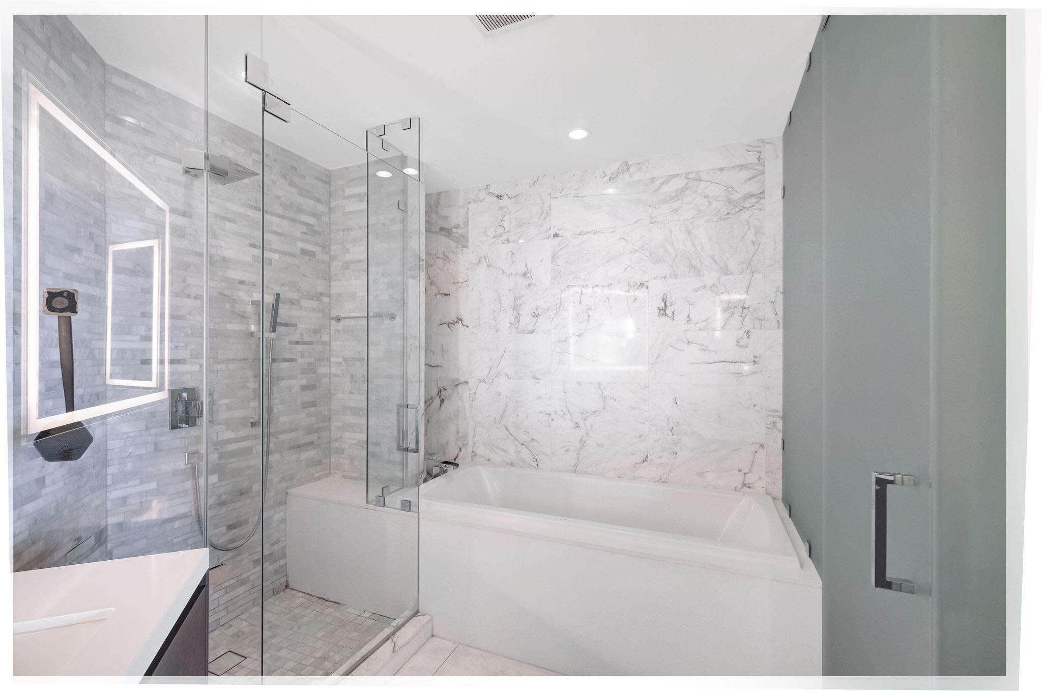851 NE 1st #1604, Miami FL 33132